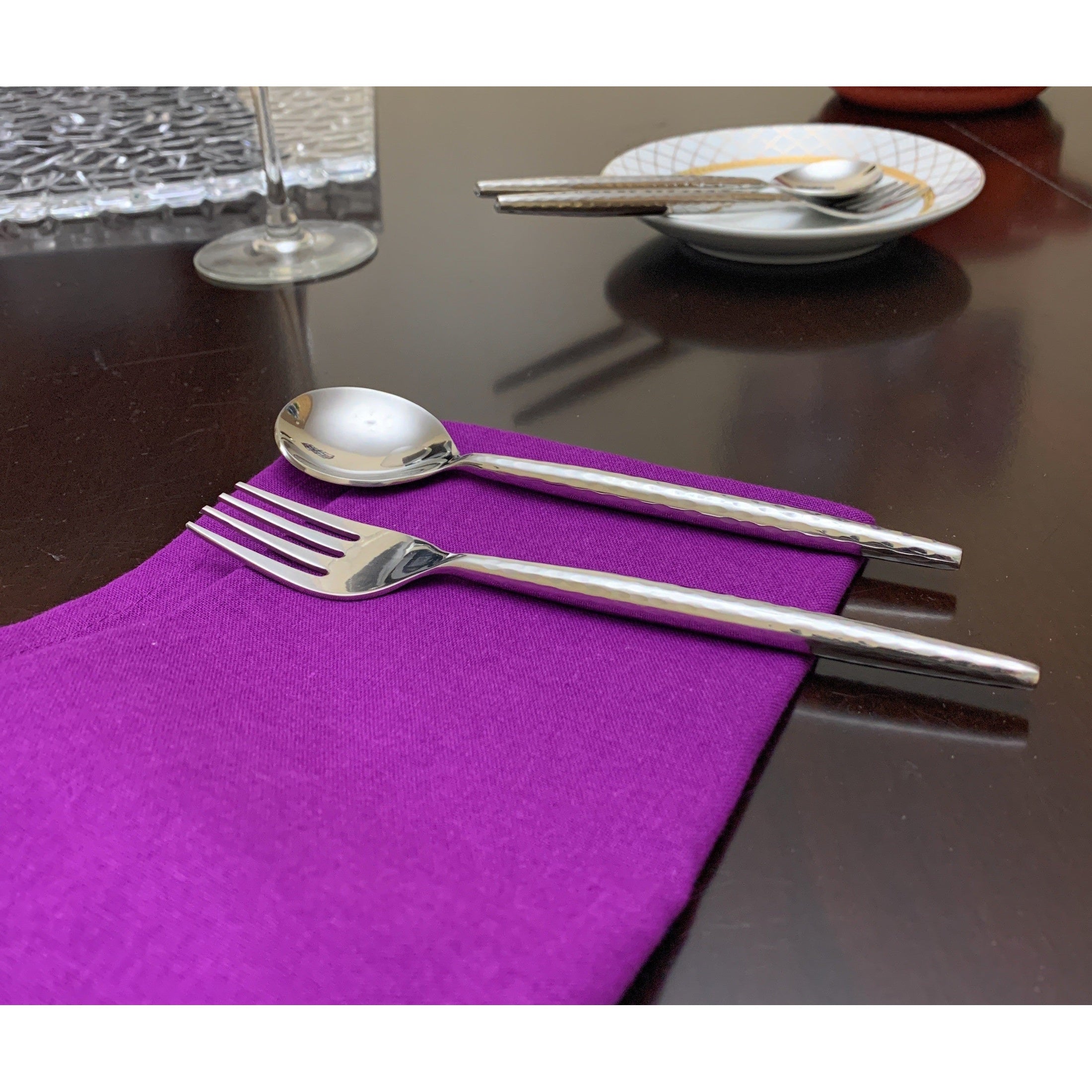 Stainless Steel Hammered Flatware Set 20pcs | Vibhsa