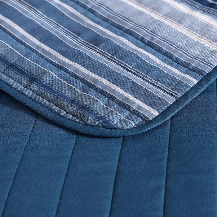 All-Season Coastal Cotton Daybed Cover | HomePacific