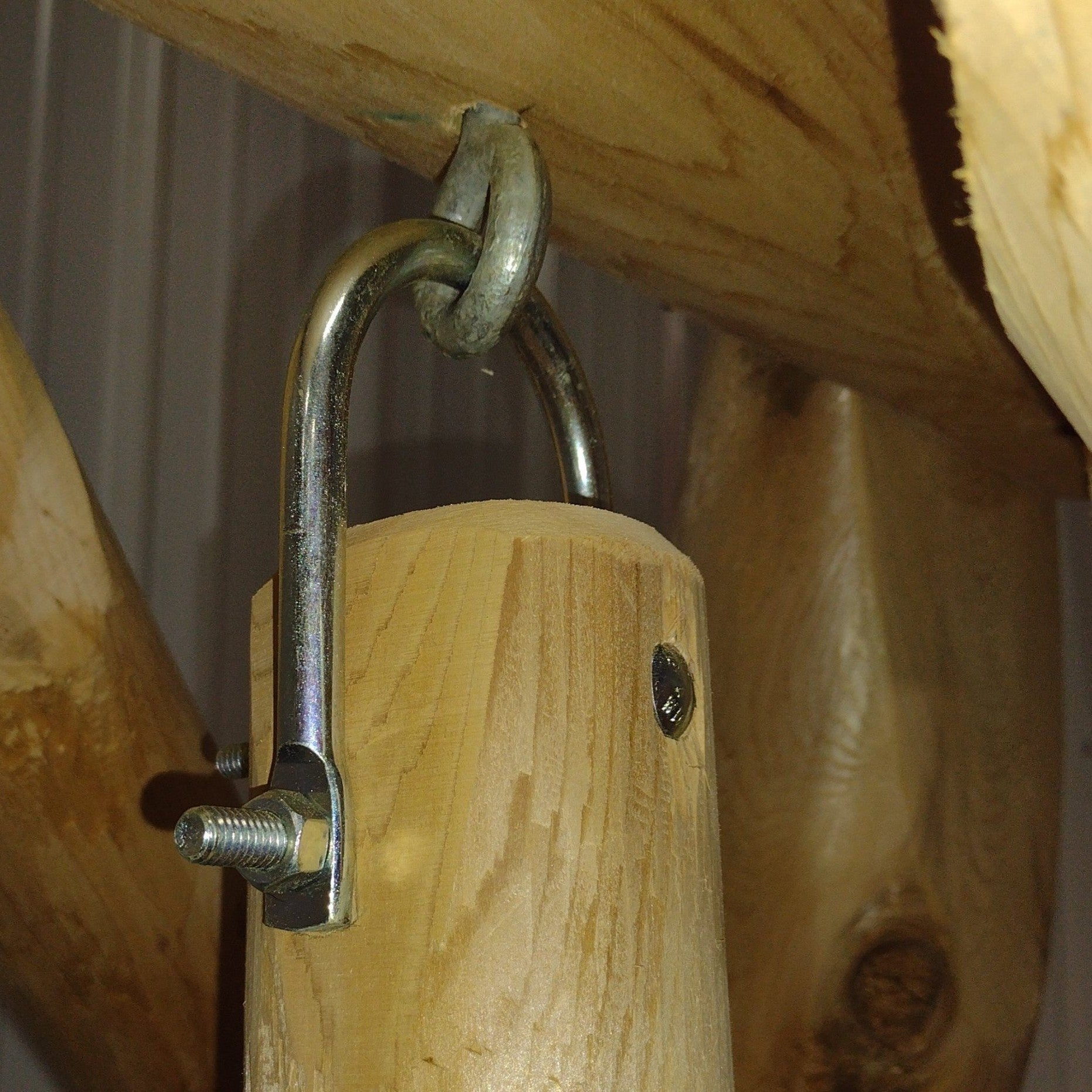 Backyard Wooden Swings for Your Garden