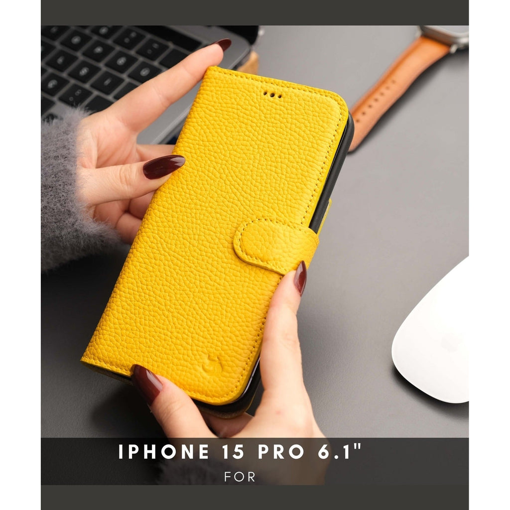 Casper Leather iPhone 15 Pro Wallet Case | Detachable MagSafe Compatible RFID Protection