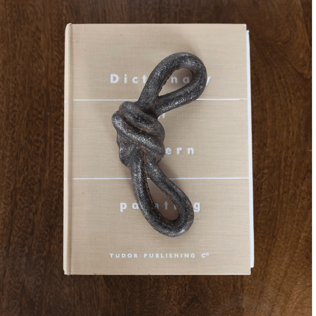 Cast Iron Black Knot Décor