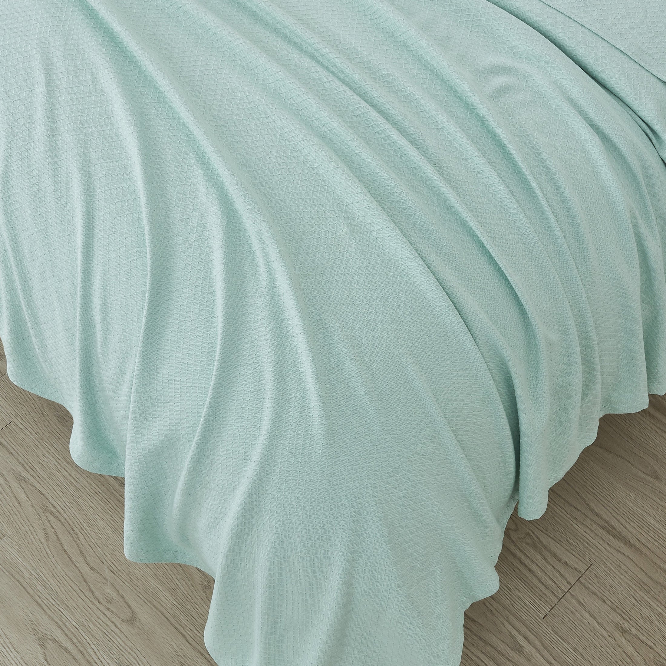 Egyptian Cotton Diamond Blanket by Mélange Home