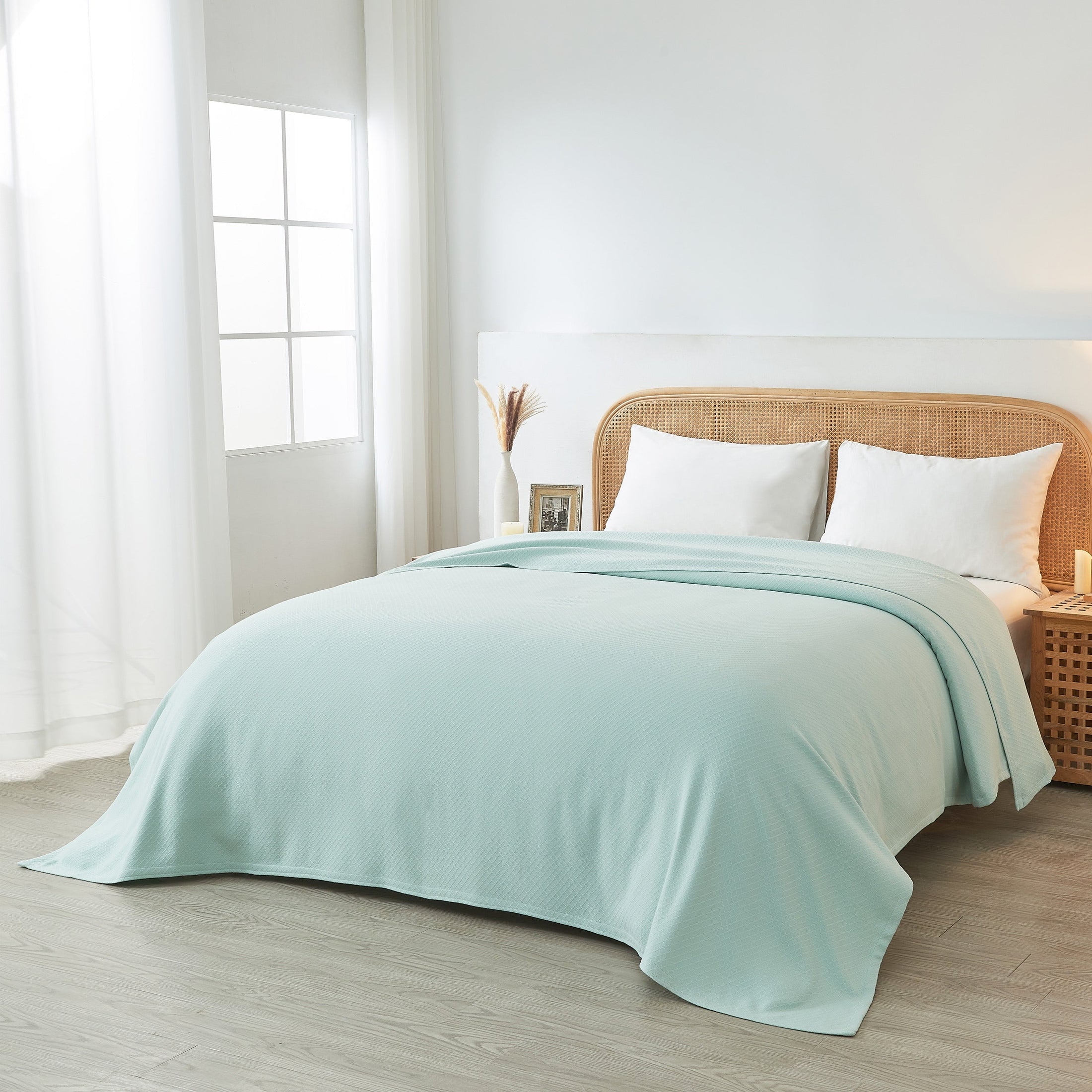 Egyptian Cotton Diamond Blanket by Mélange Home