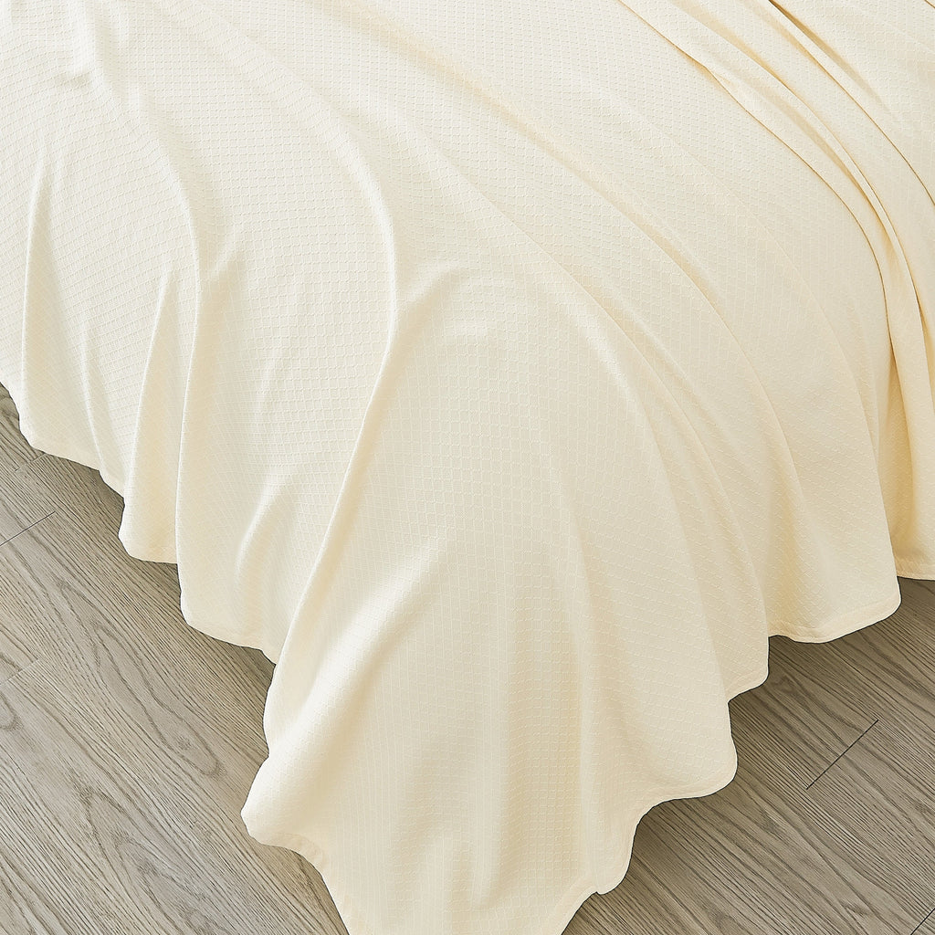 Egyptian Cotton Diamond Blanket by Mélange Home