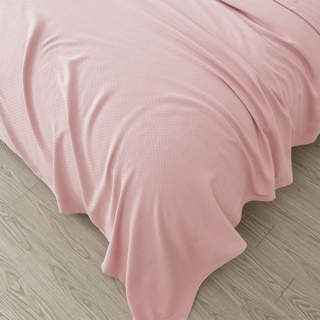 Egyptian Cotton Diamond Blanket by Mélange Home