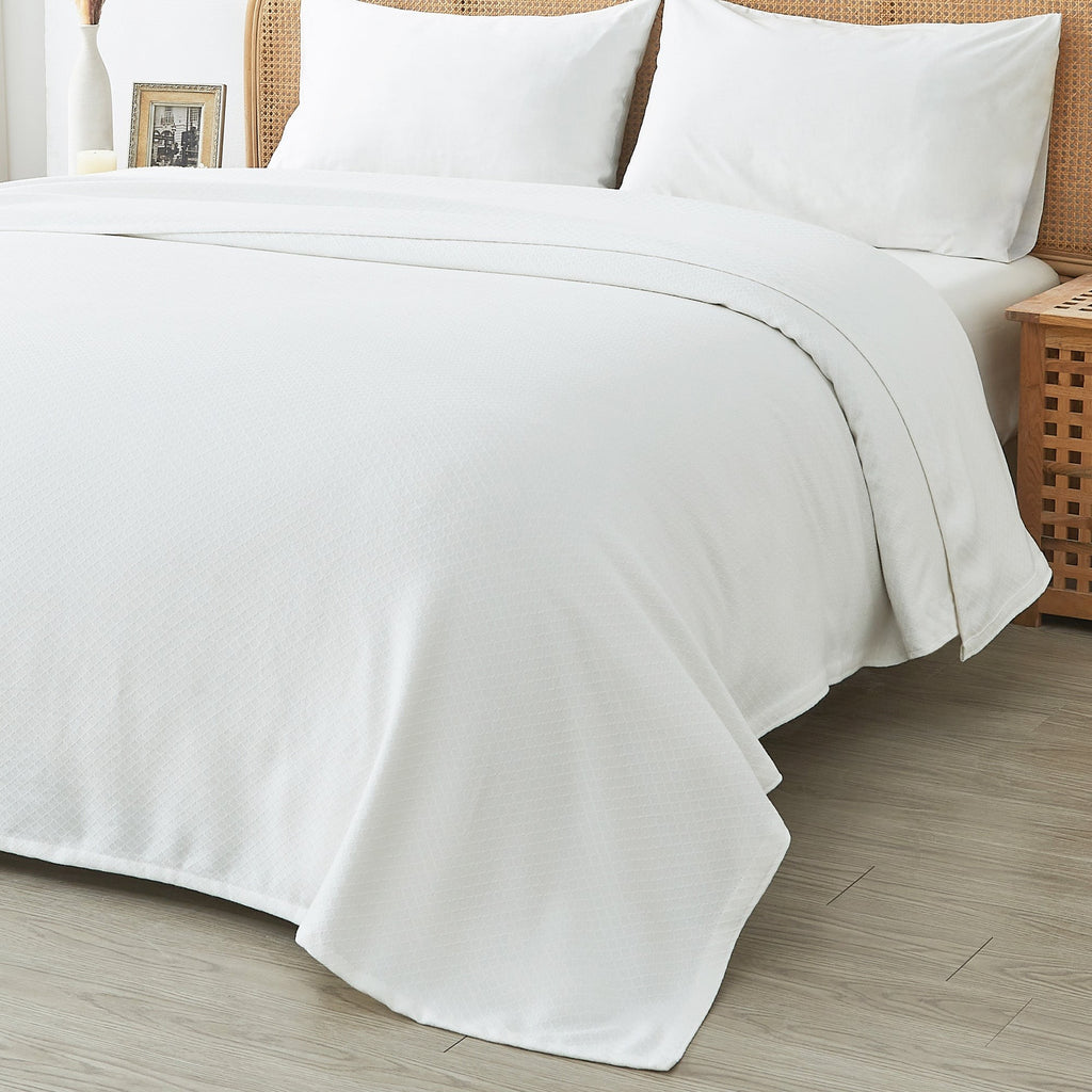 Egyptian Cotton Diamond Blanket by Mélange Home