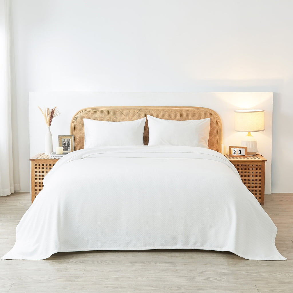 Egyptian Cotton Diamond Blanket by Mélange Home