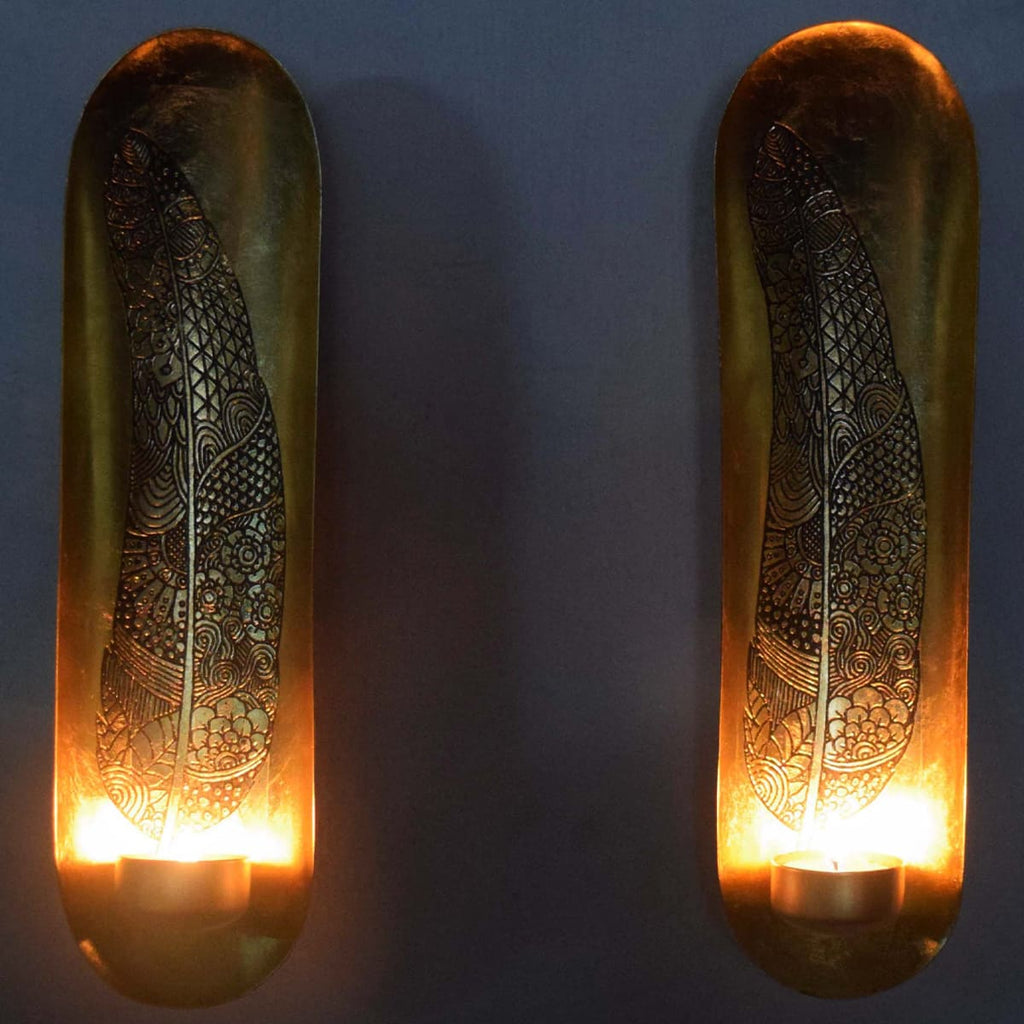 Gilded Ornate Feathered Wall Sconces Pair | Decozen
