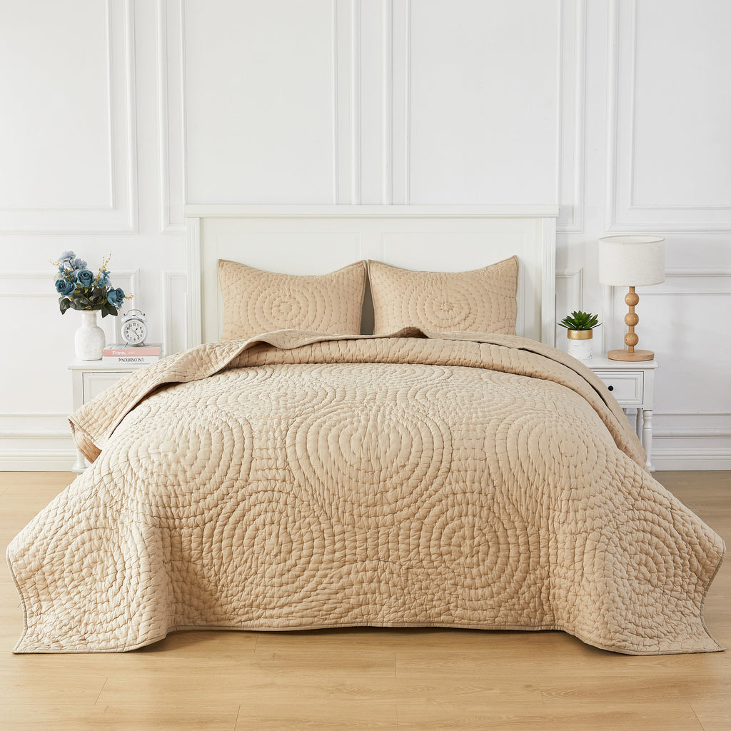 Halo Cotton Voile Hand Stitched Quilt Set by Mélange Home