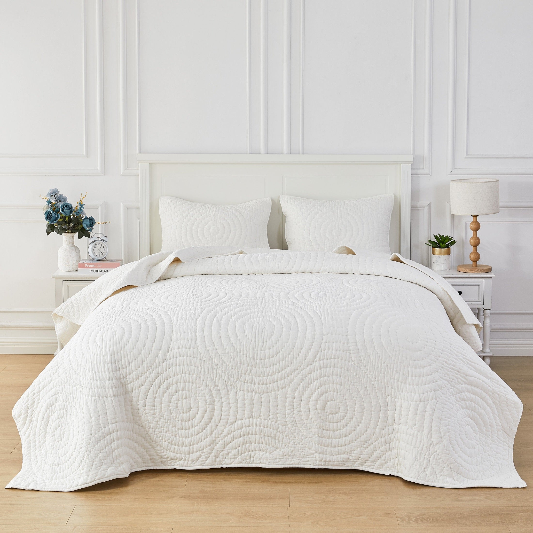 Halo Cotton Voile Hand Stitched Quilt Set by Mélange Home
