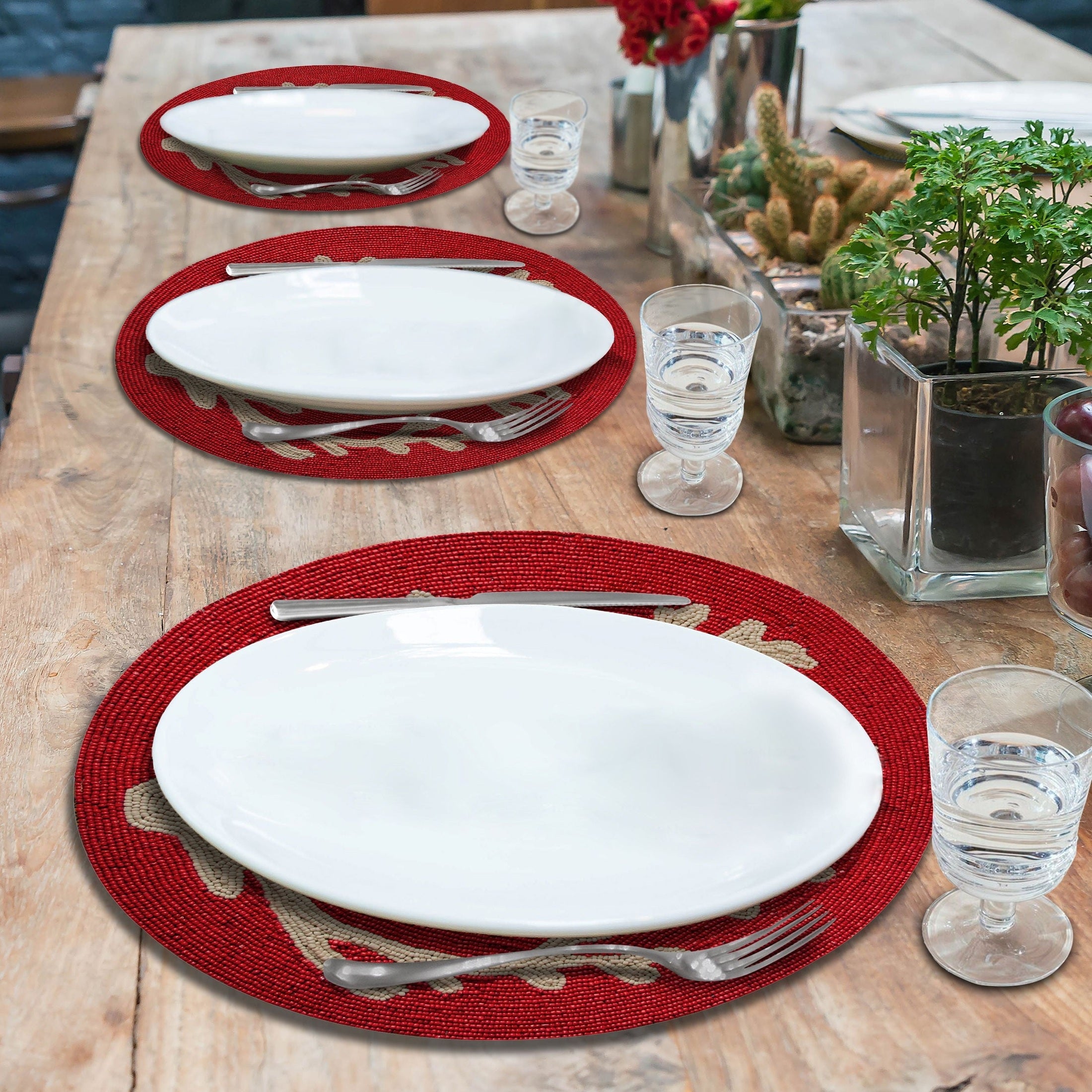 Handmade Beaded Round Placemat Satin Backing | Decozen