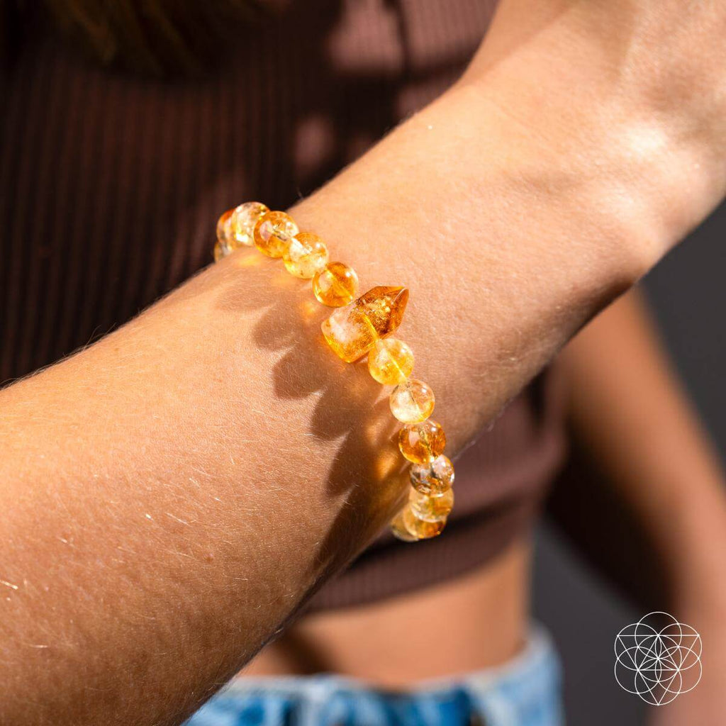 Handmade Citrine Bead Stretch Bracelet | Conscious Items