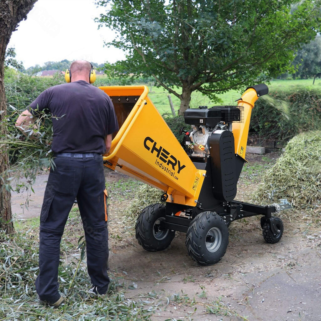 Industrial-Grade-Engineered-Tow-Ready-Heavy-Duty-Wood-Chipper-Mulcher-Commercial-Grade | Saksby