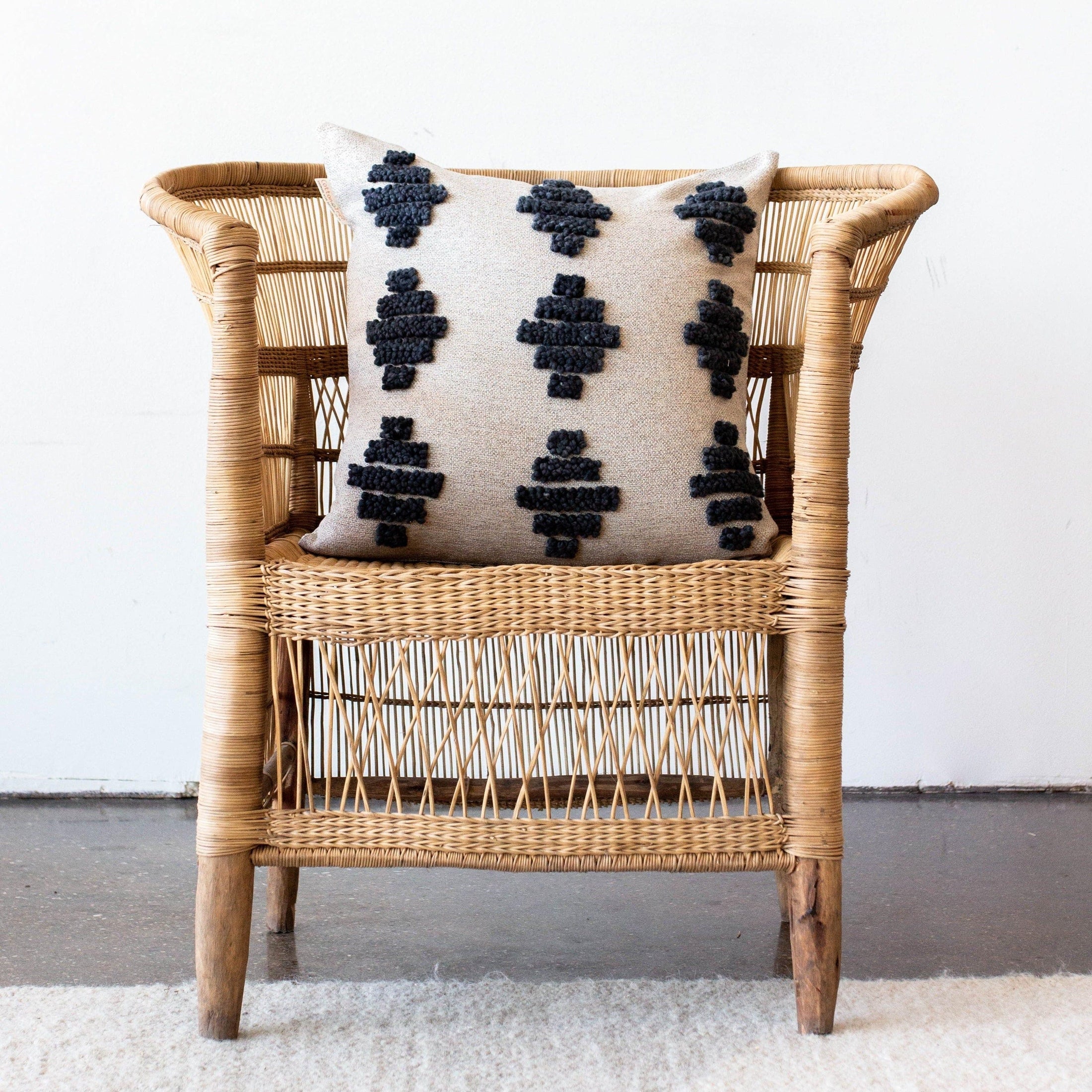 Isuvinu Cotton Square Throw Pillow