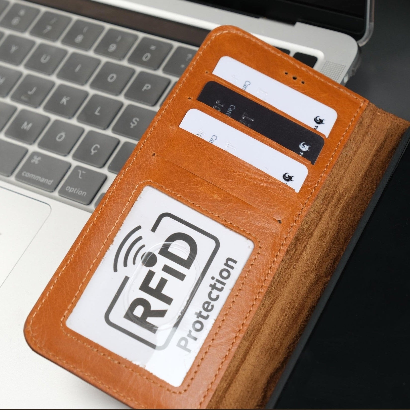 Leather Samsung Galaxy S25 Wallet Case | Buffalo