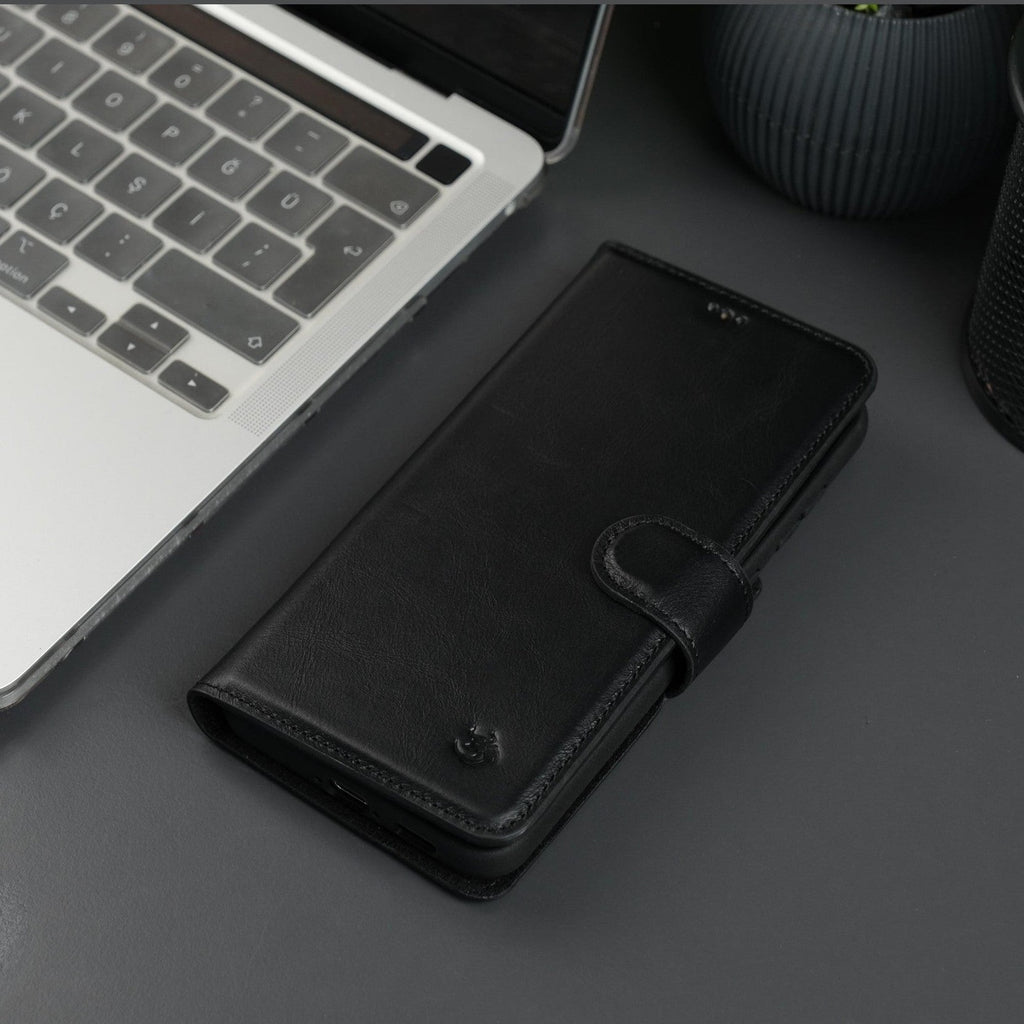 Leather Samsung Galaxy S25 Wallet Case | Buffalo