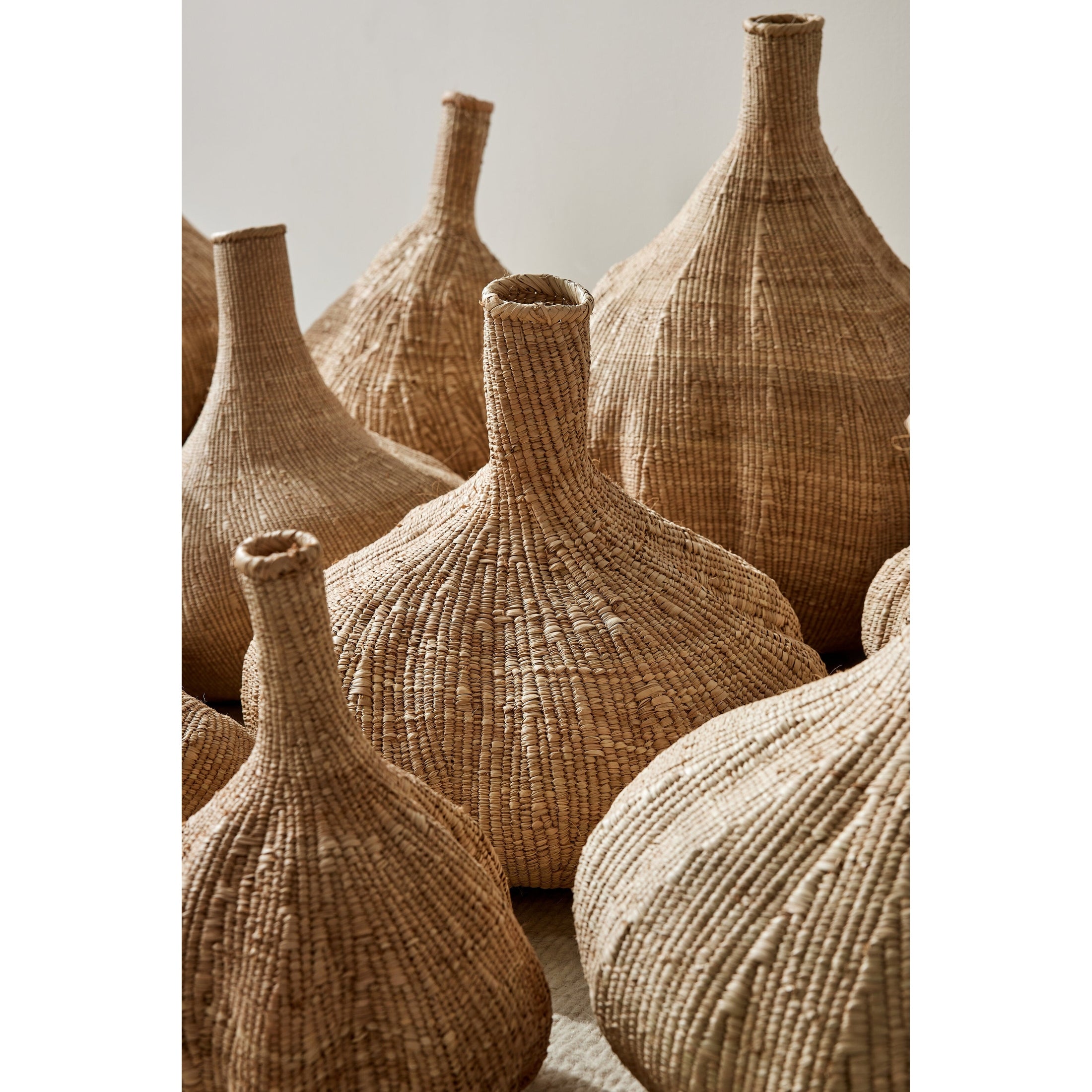 Long-Necked Ilala Garlic Gourd Basket