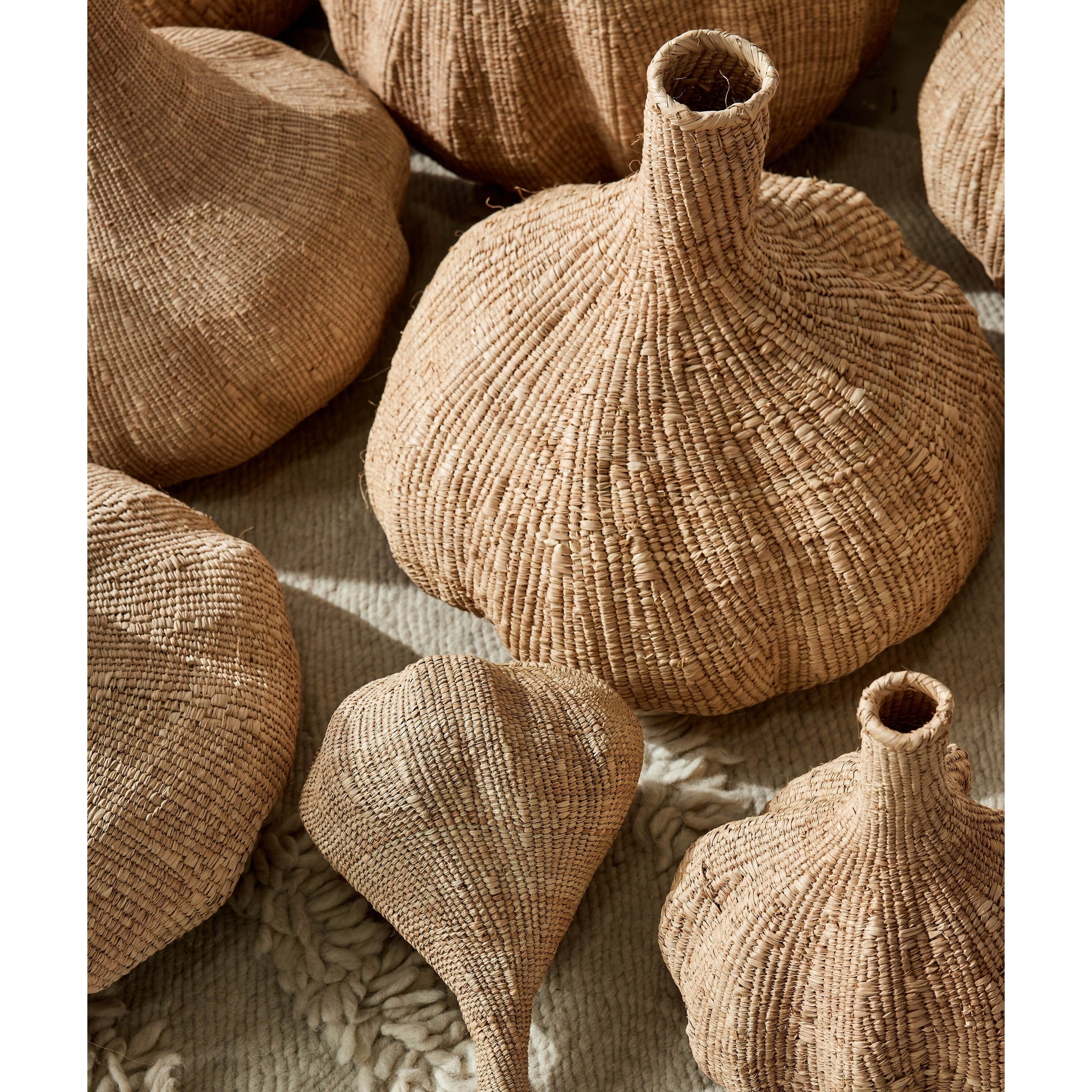 Long-Necked Ilala Garlic Gourd Basket