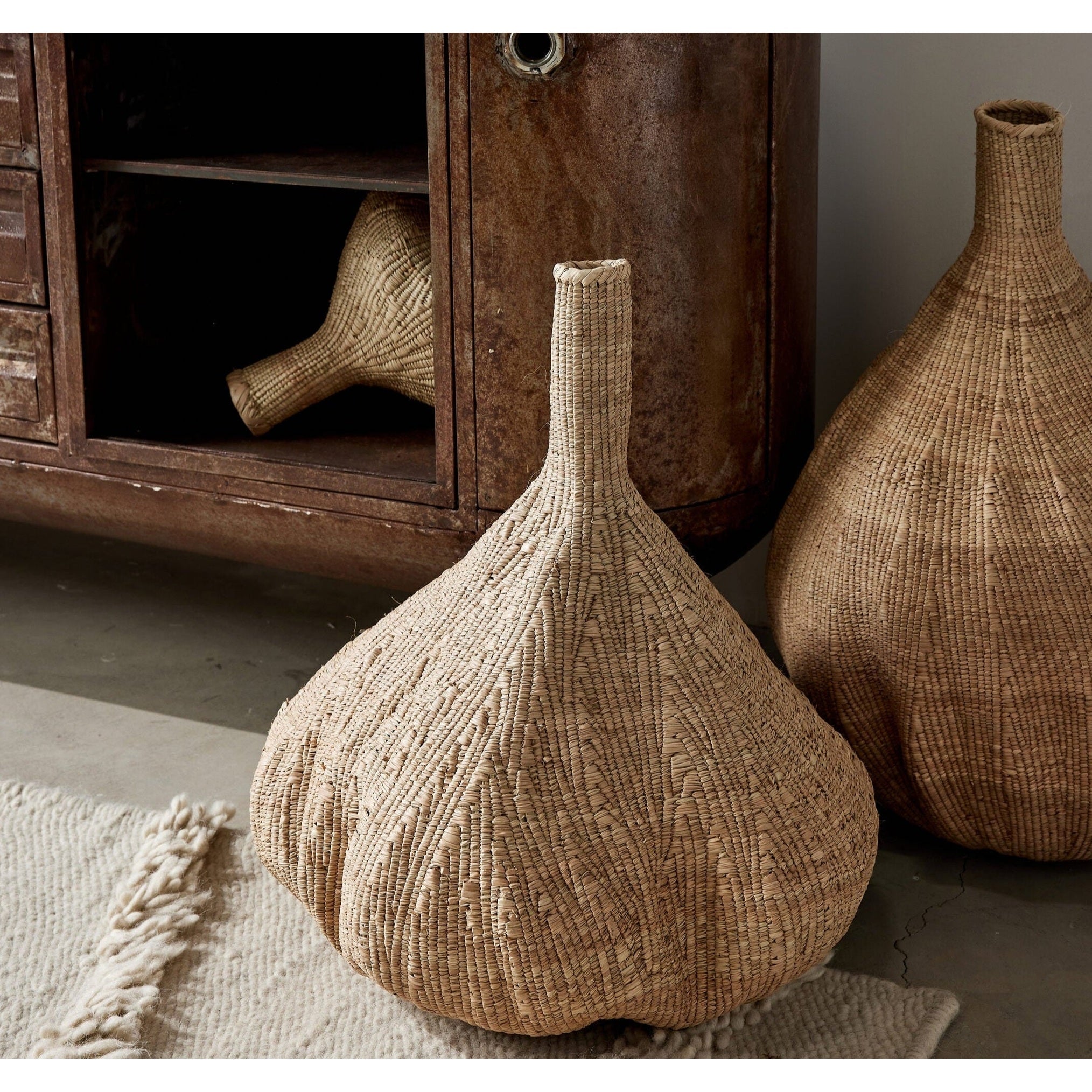 Long-Necked Ilala Garlic Gourd Basket