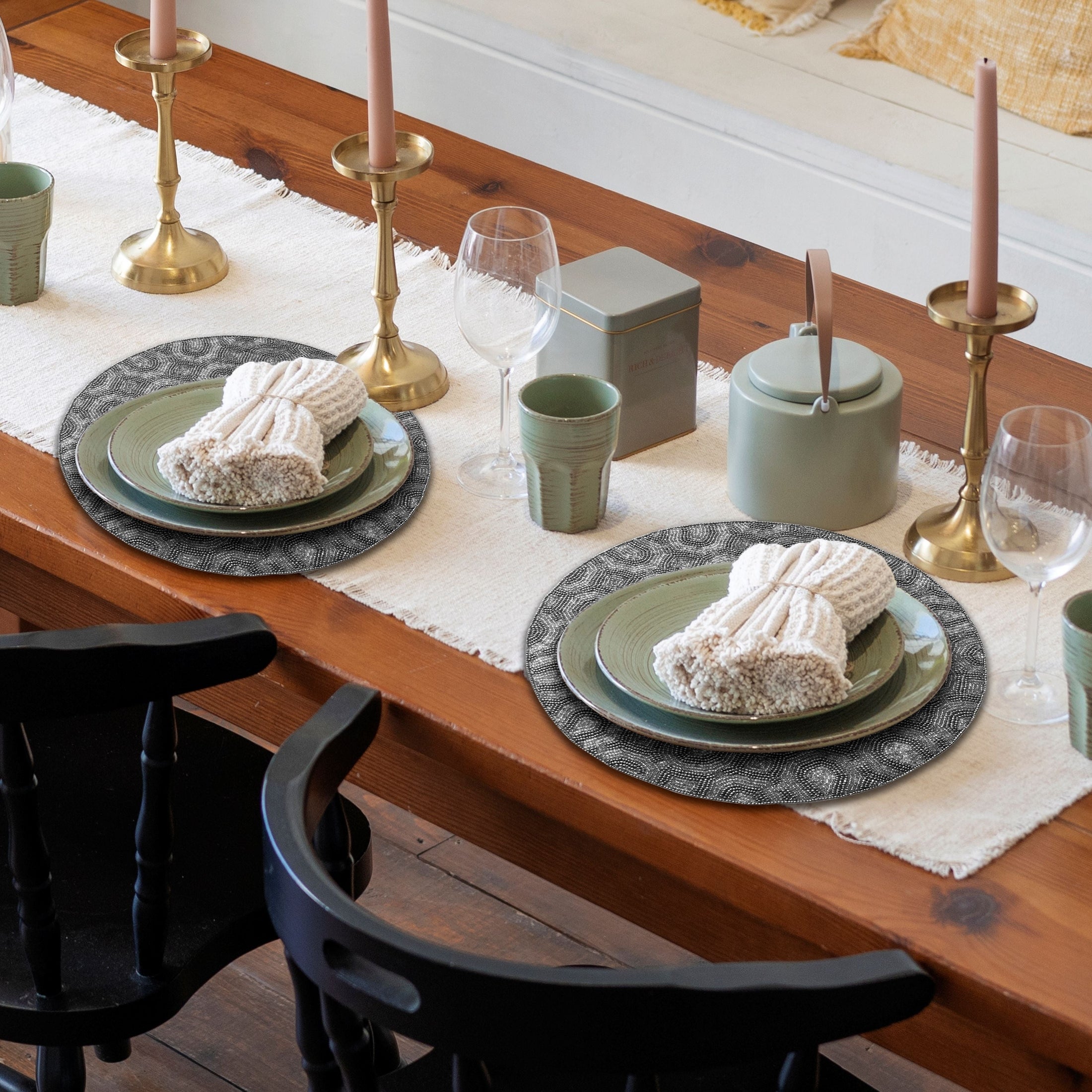 Luxurious Beaded Placemats With Satin Backing | Decozen