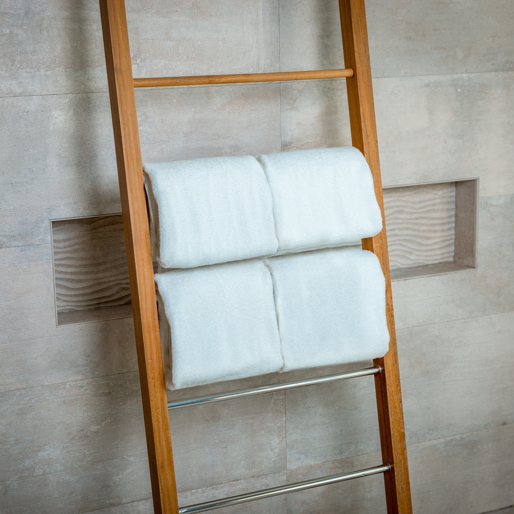 Luxurious Organic Cotton Bath Towels Ultra Soft Four Pack by ecobrands®