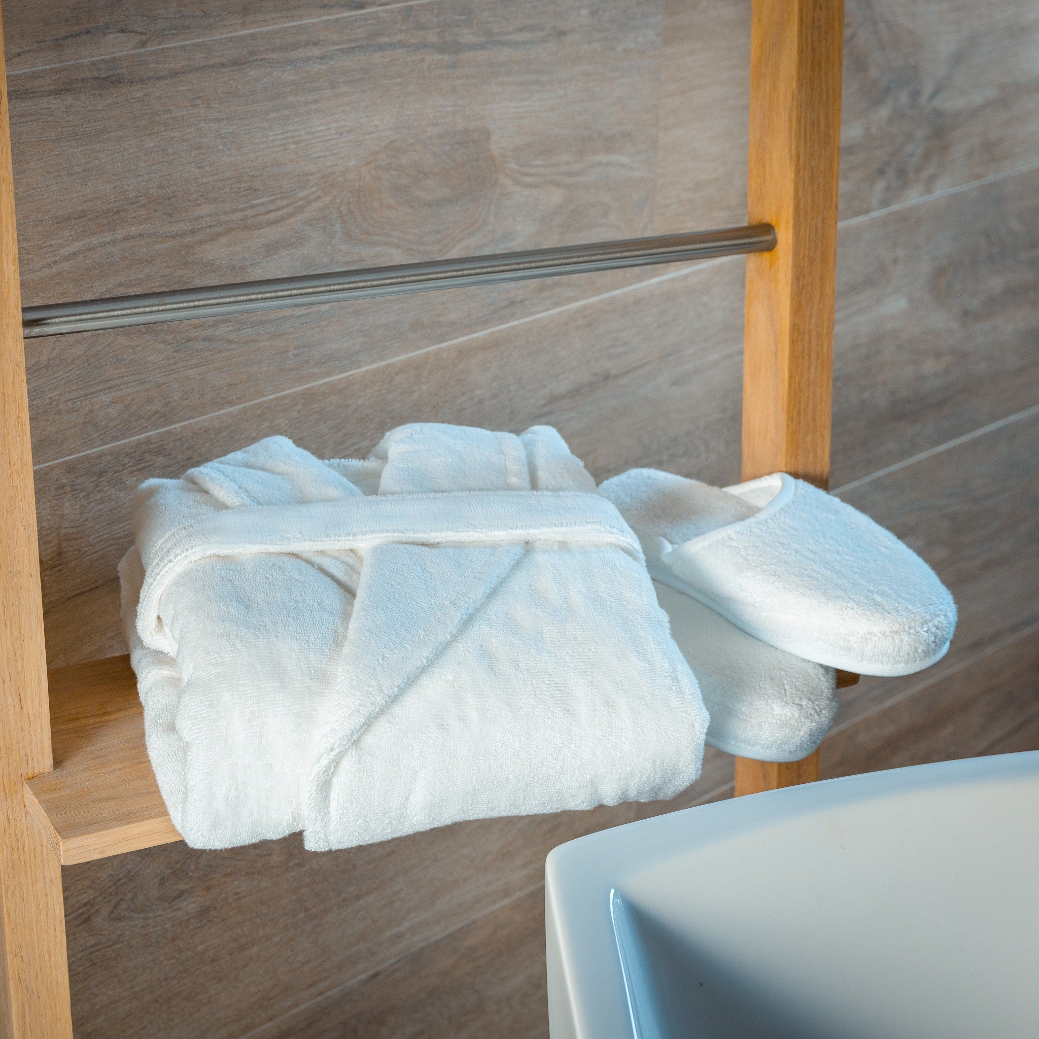 Luxury Organic Bathrobe & Slipper Set by ecobrands®