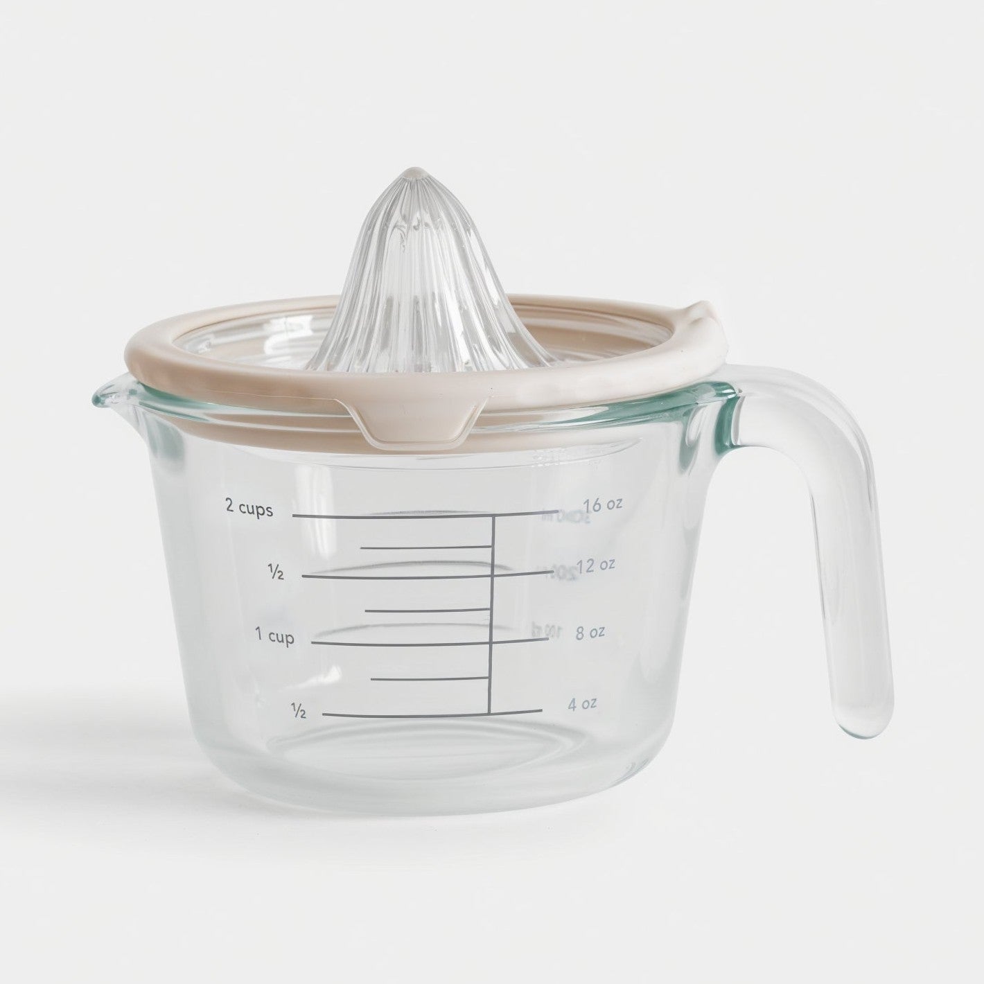 Measuring Cup with Juicer
