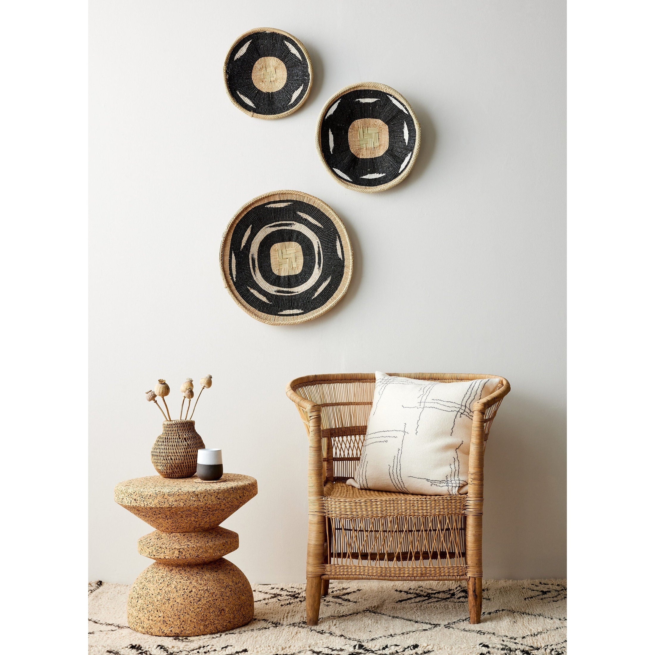 Nolyia Black Flat Basket