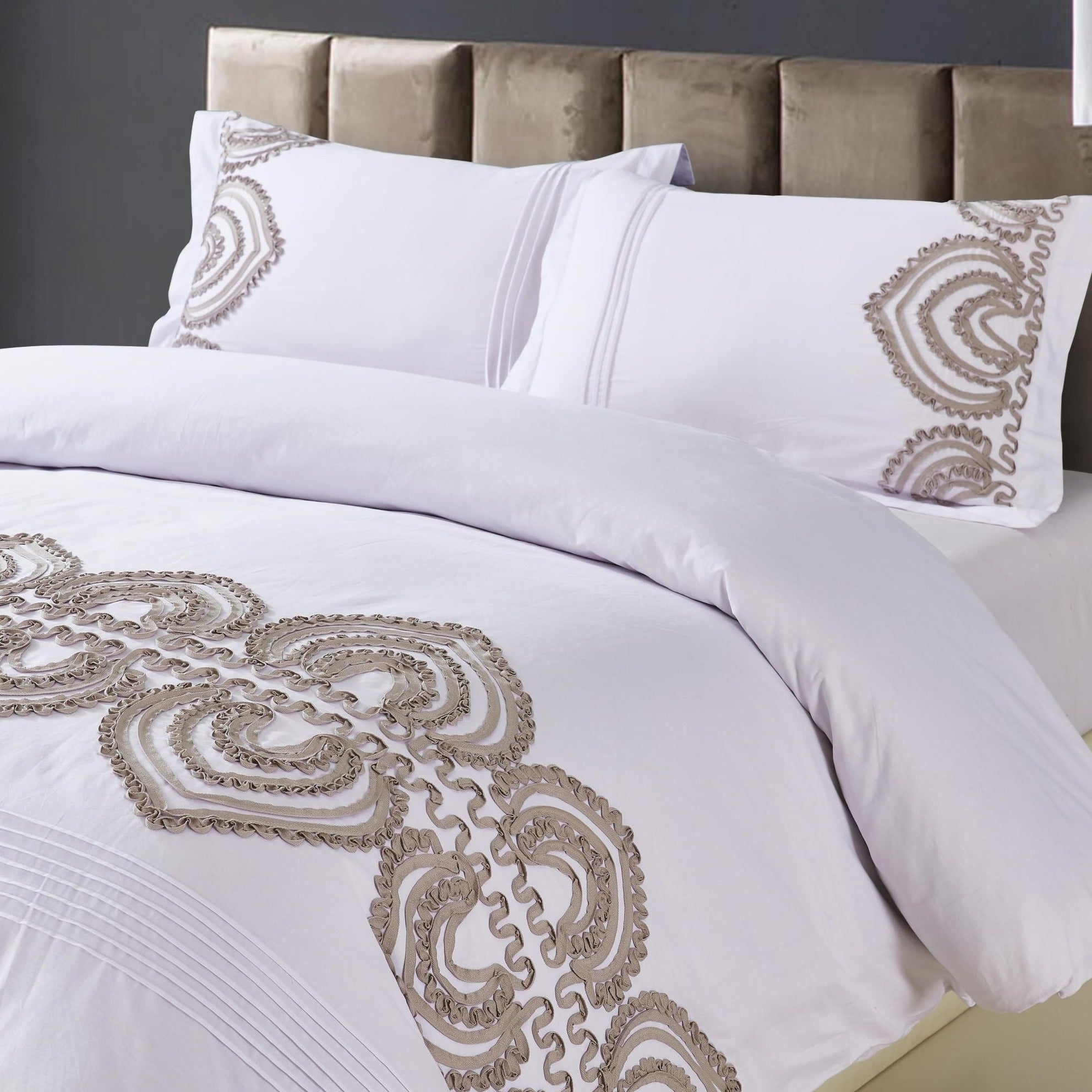 Padma Embroidered Duvet Set by Mélange Home