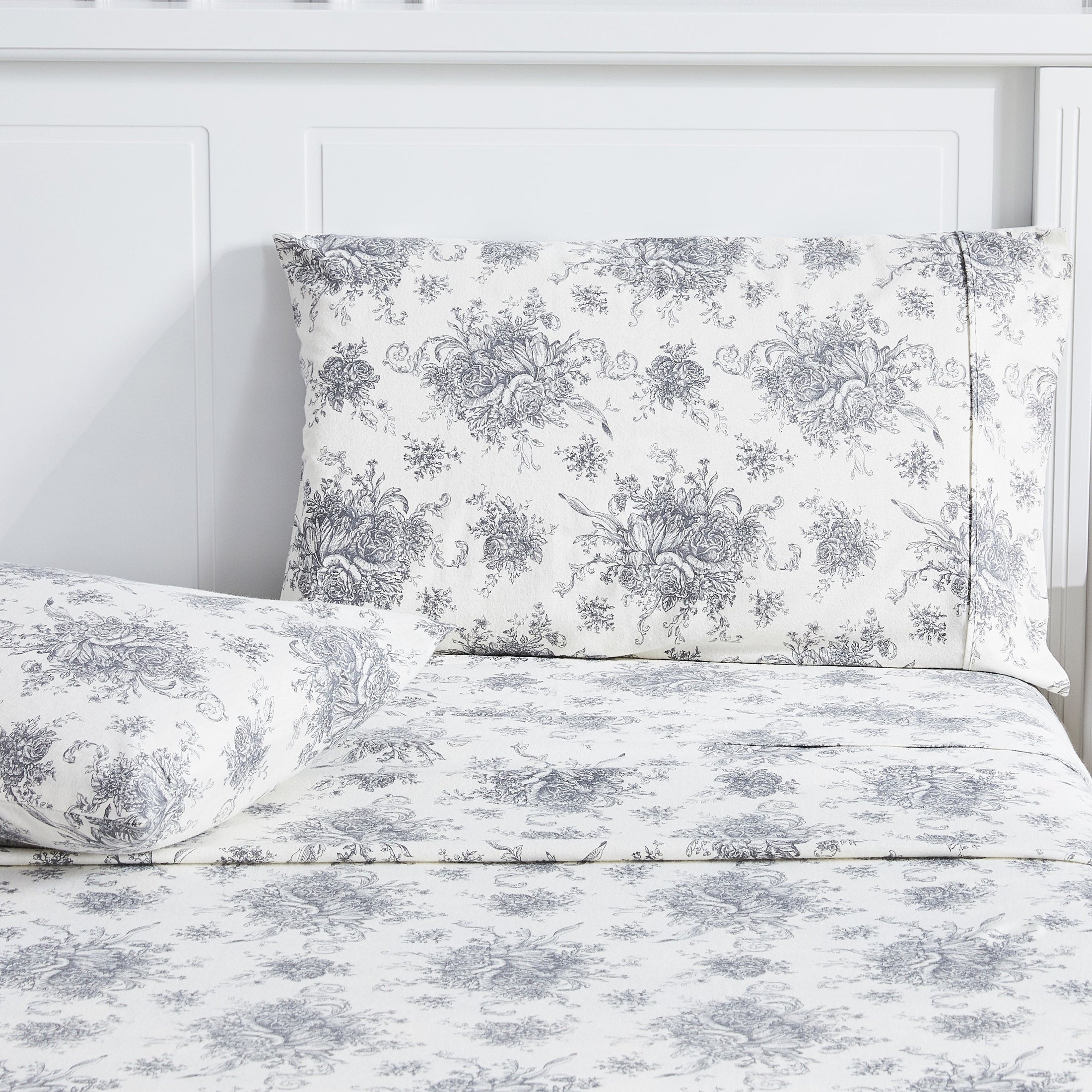 Petit Toile Flannel Sheet Sets by Mélange Home