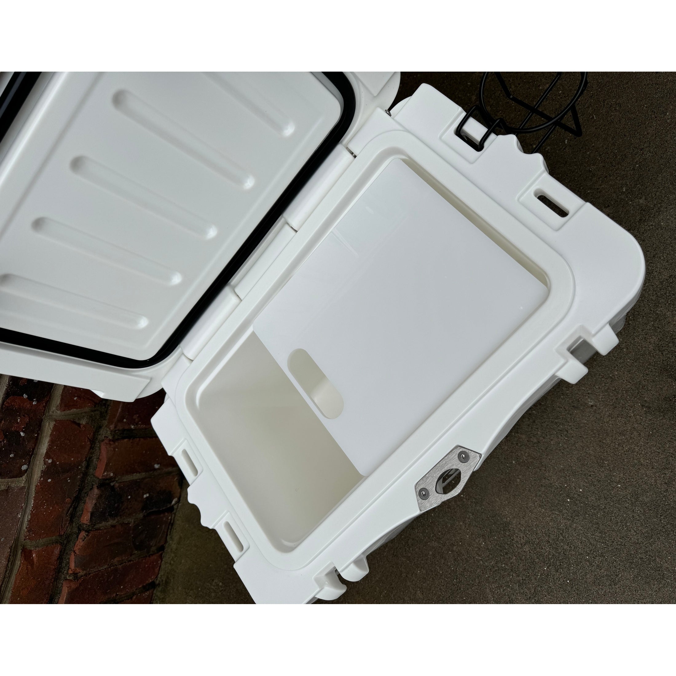 Polar Bear 20 Hard Cooler by Polar Bear Coolers