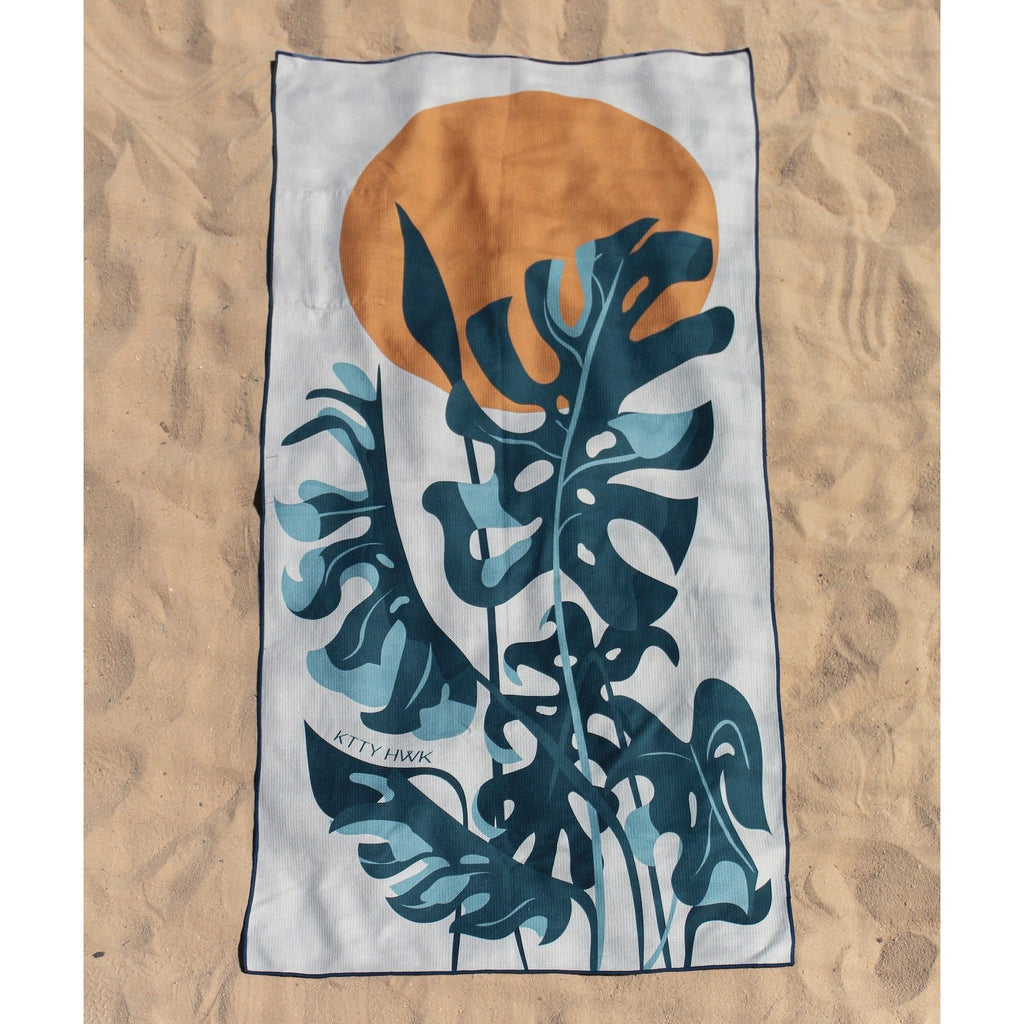 Premium Sand-Free Beach Towel Waffle Weave | KTTYHWK