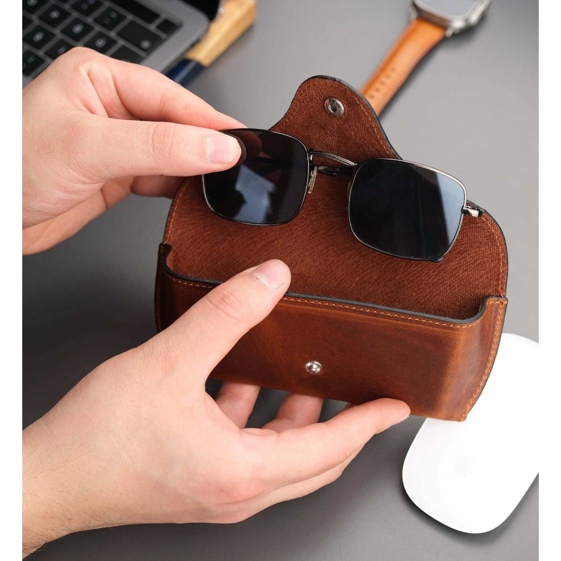 Rochester Full-Grain Leather Eyeglass Case