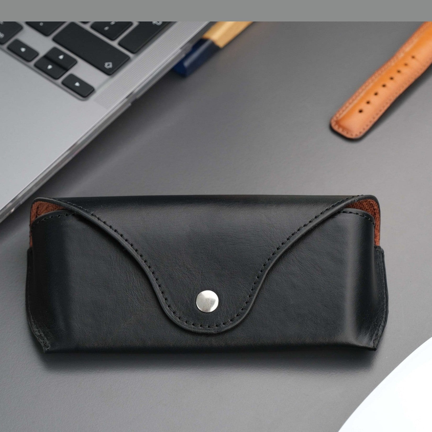 Rochester Full-Grain Leather Eyeglass Case