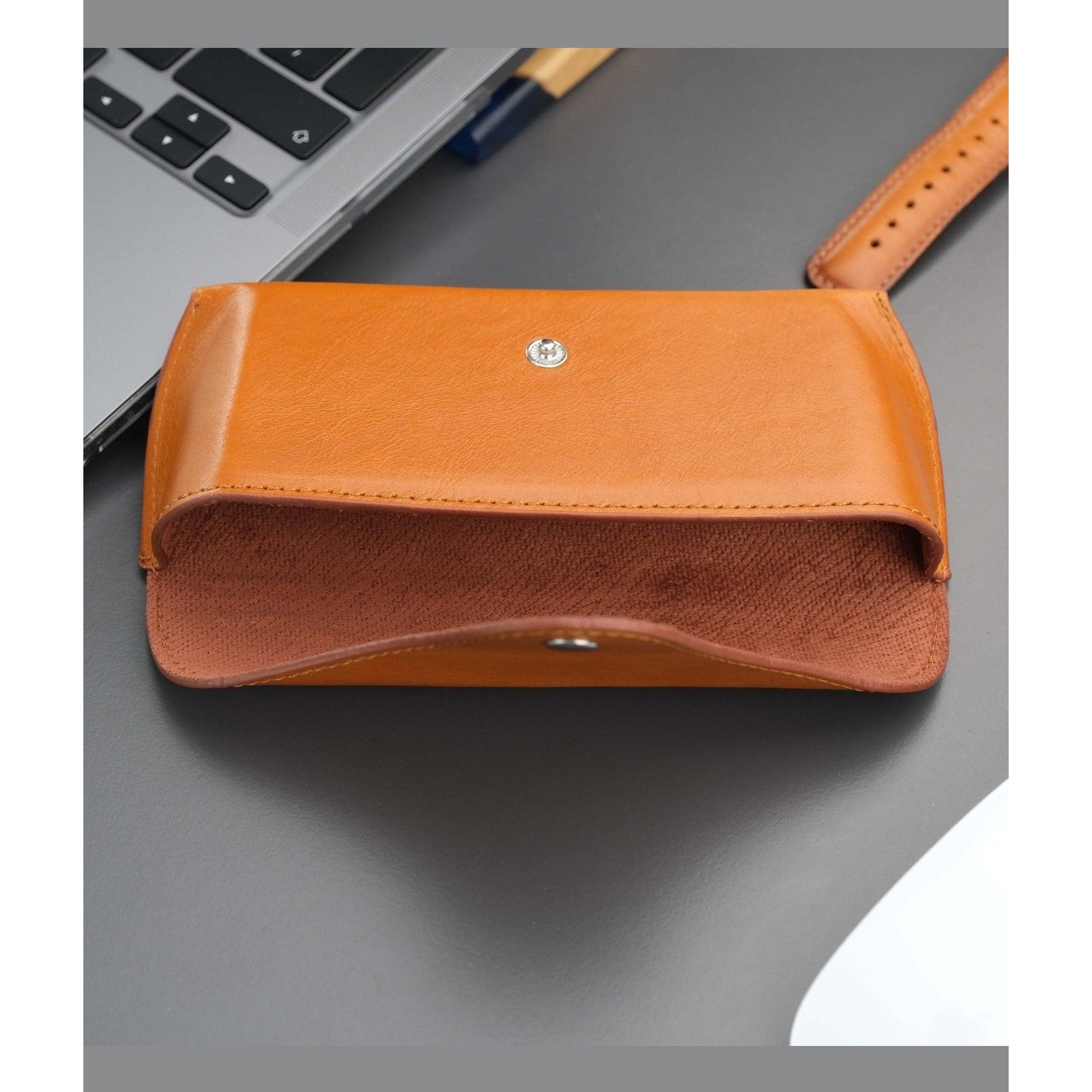 Rochester Full-Grain Leather Eyeglass Case
