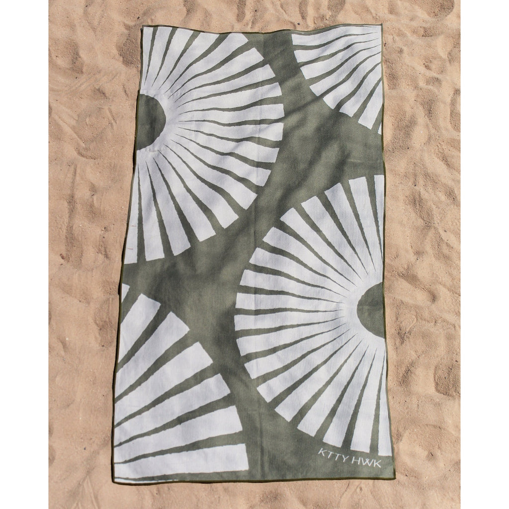 Sand-Free 350GSM Waffle Quick-Dry Beach Towel | KTTYHWK
