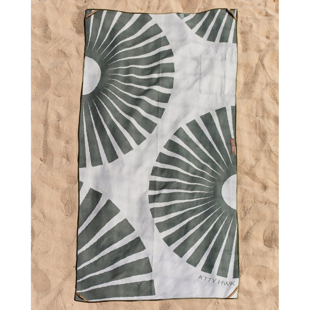 Sand-Free 350GSM Waffle Quick-Dry Beach Towel | KTTYHWK