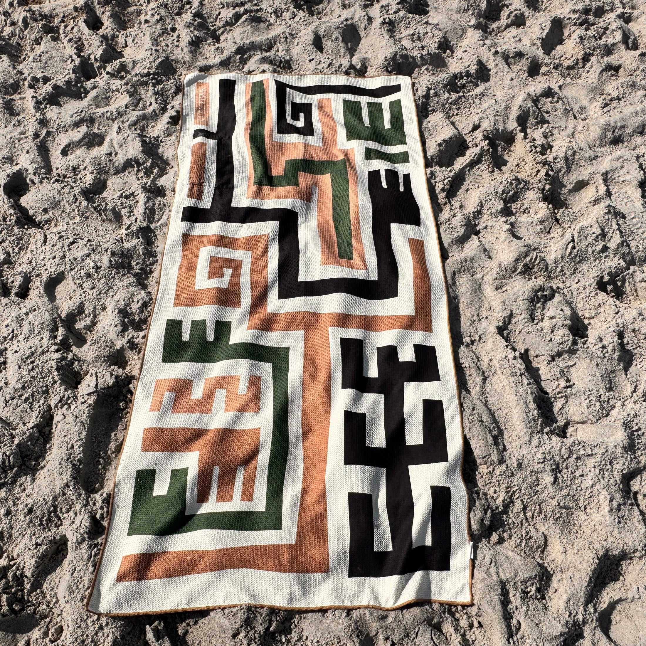 Sand-Free Beach Towel Reversible Durable | KTTYHWK