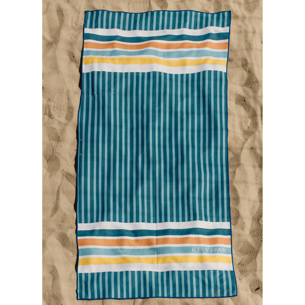 Sand-Free Textured Waffle Beach Towel Standard | KTTYHWK