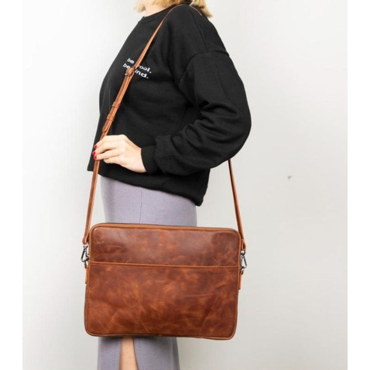 Seward Leather Laptop Bag with Shoulder Strap - MacBook Sleeve 14" & 16"