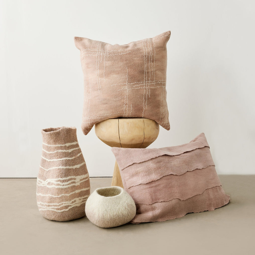 Soft Stone Ombre Decorative Wool Ukhamba Bowl