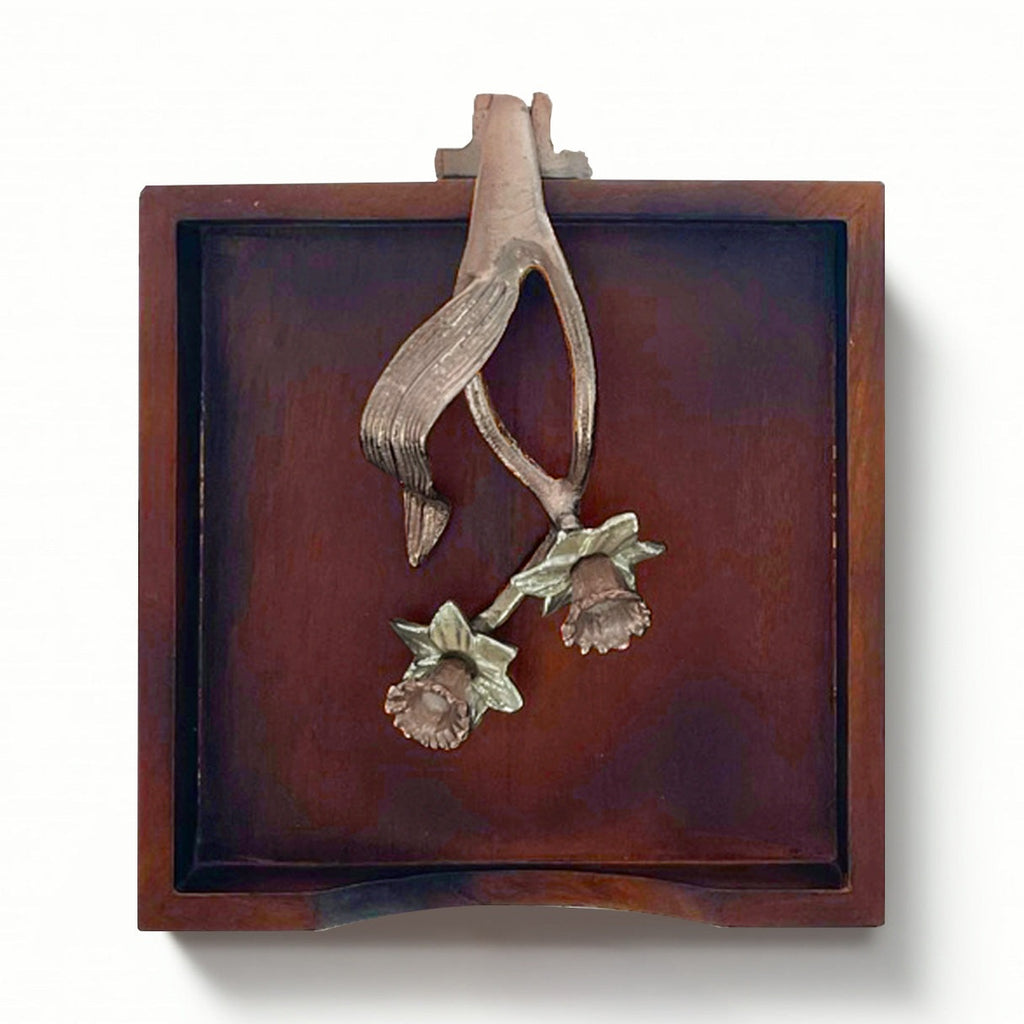 Solid Wood Napkin Holder Elegant Display | Decozen