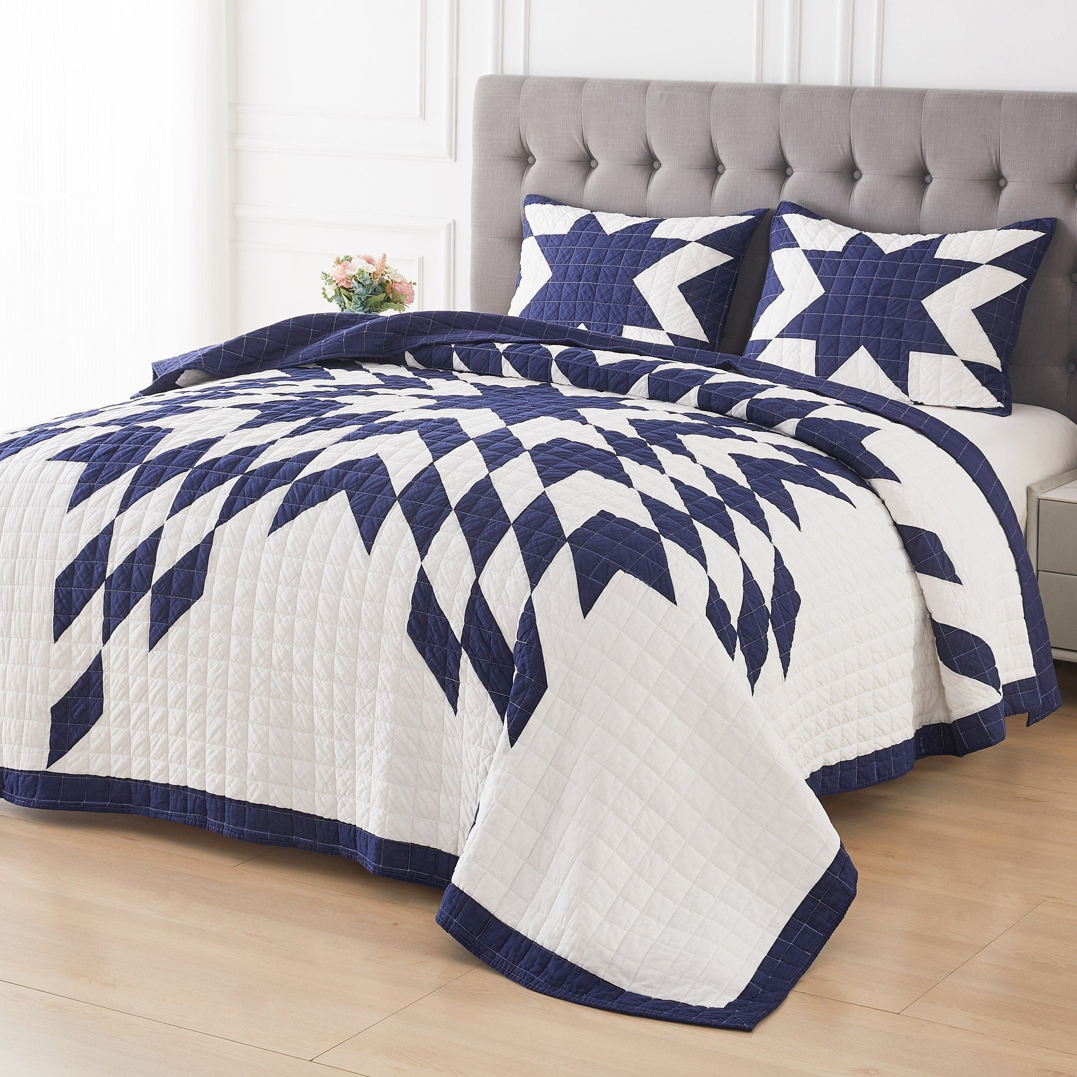 Star Patch Patchwork Cotton Quilt Set by Mélange Home