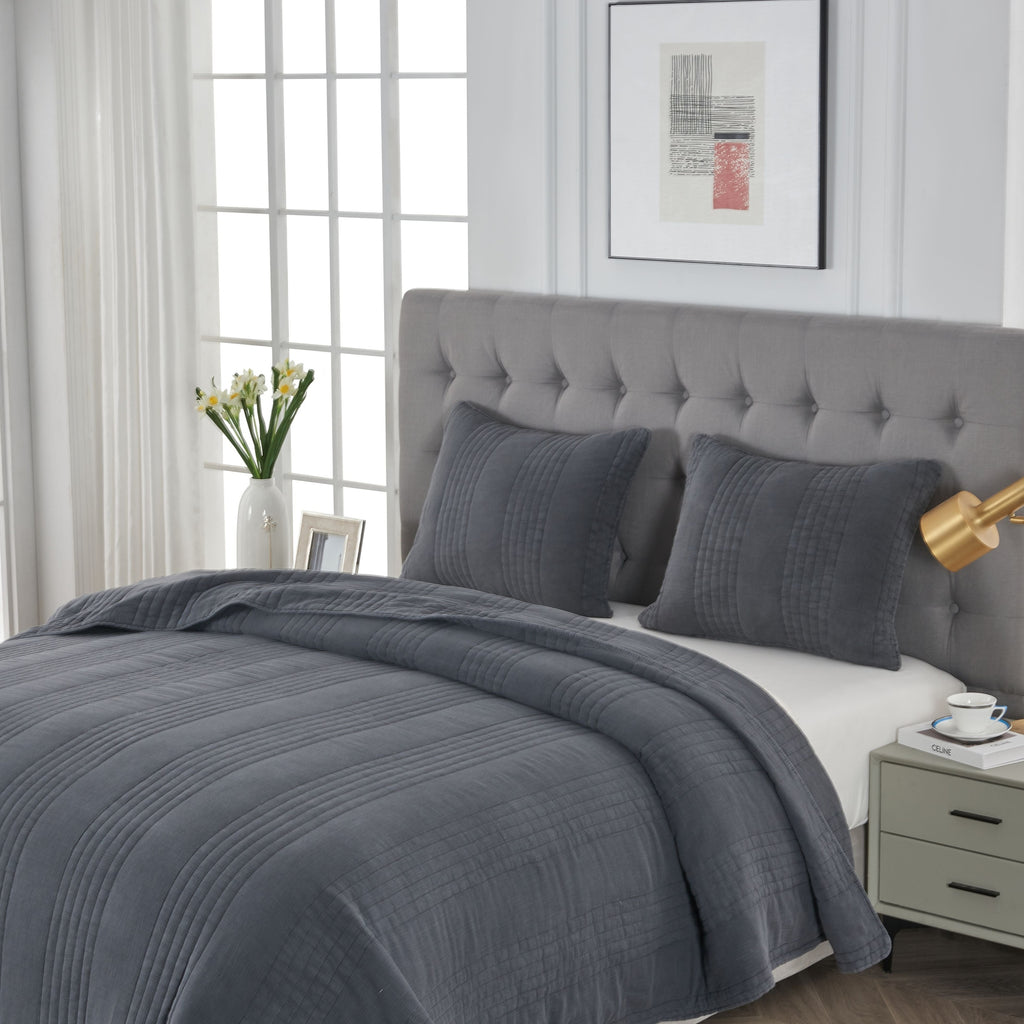 Stonewashed Cotton Quilt Set by Mélange Home