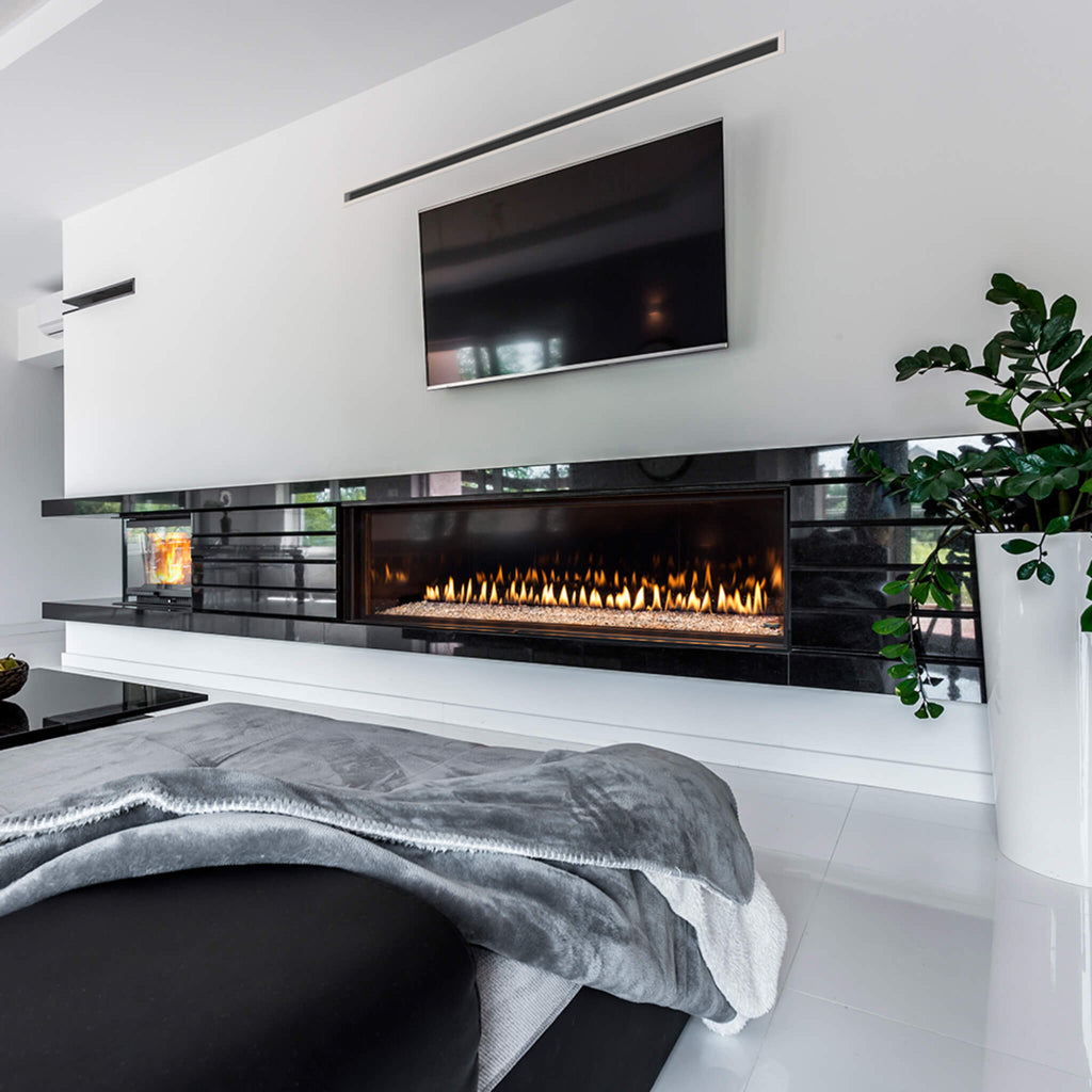 ThermalEfficient ConcealedBurner DirectVent GasFireplace SingleSided Linear | Montigo