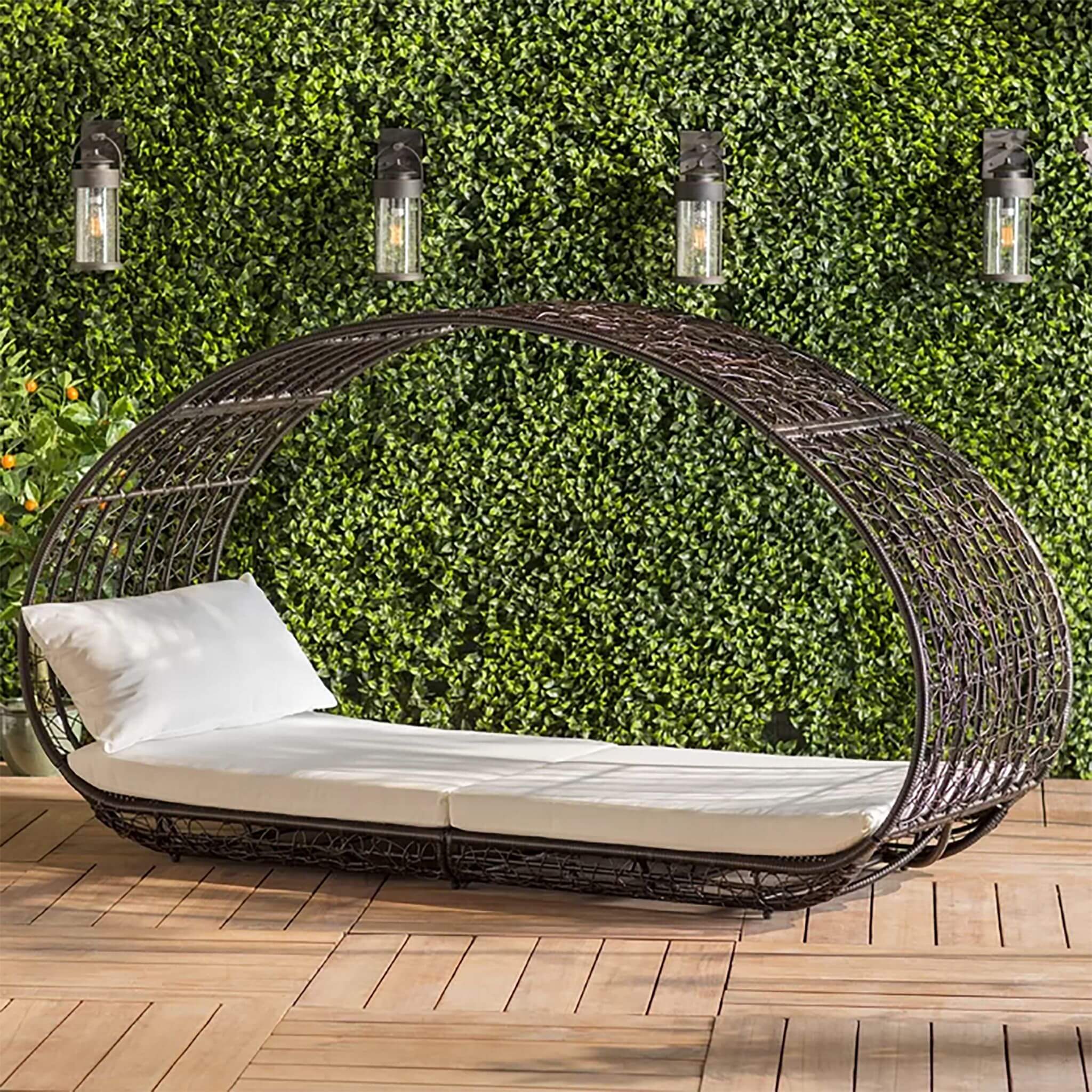 Weatherproof Aluminum Framed Wicker Daybed Luxurious | Saksby Wholesale