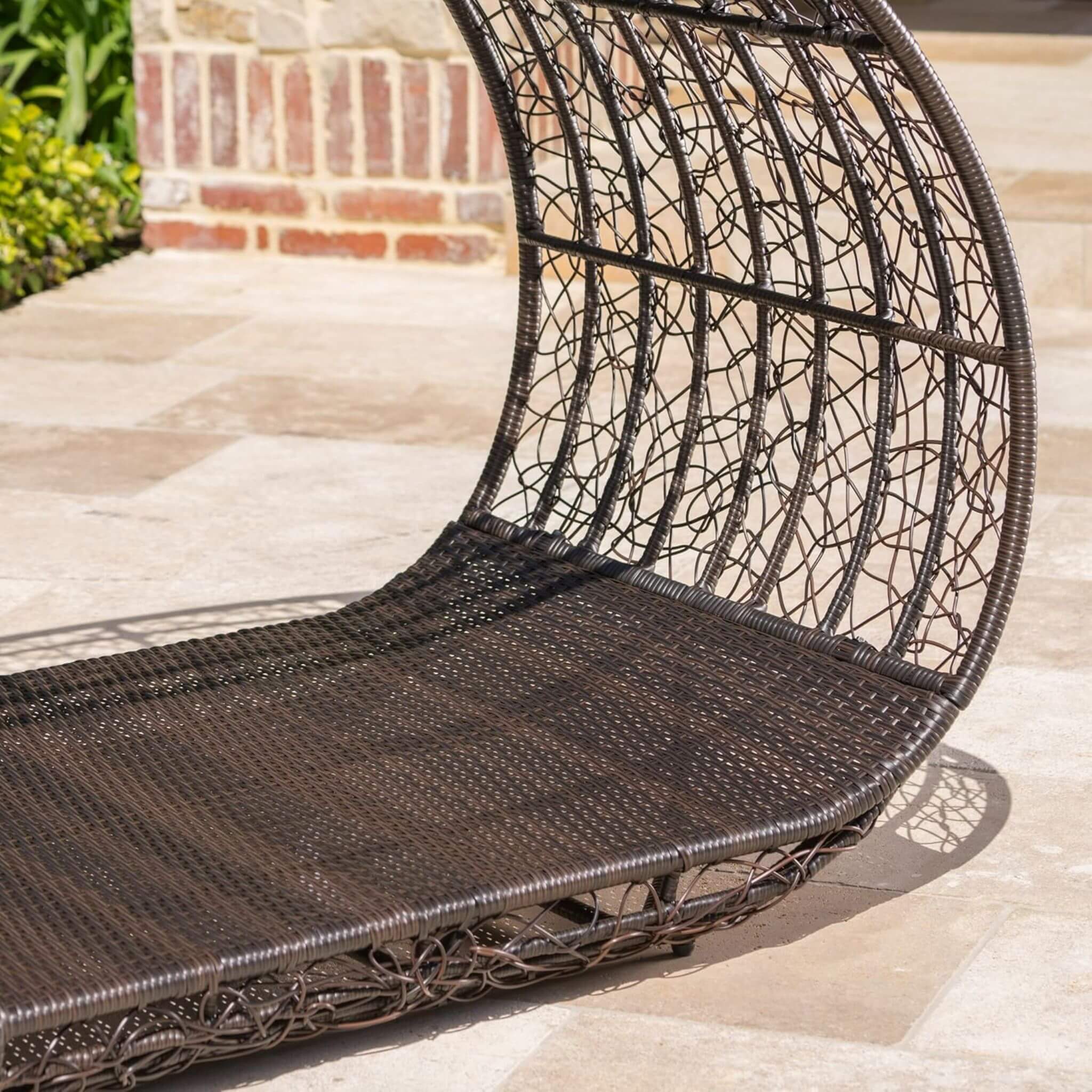Weatherproof Aluminum Framed Wicker Daybed Luxurious | Saksby Wholesale