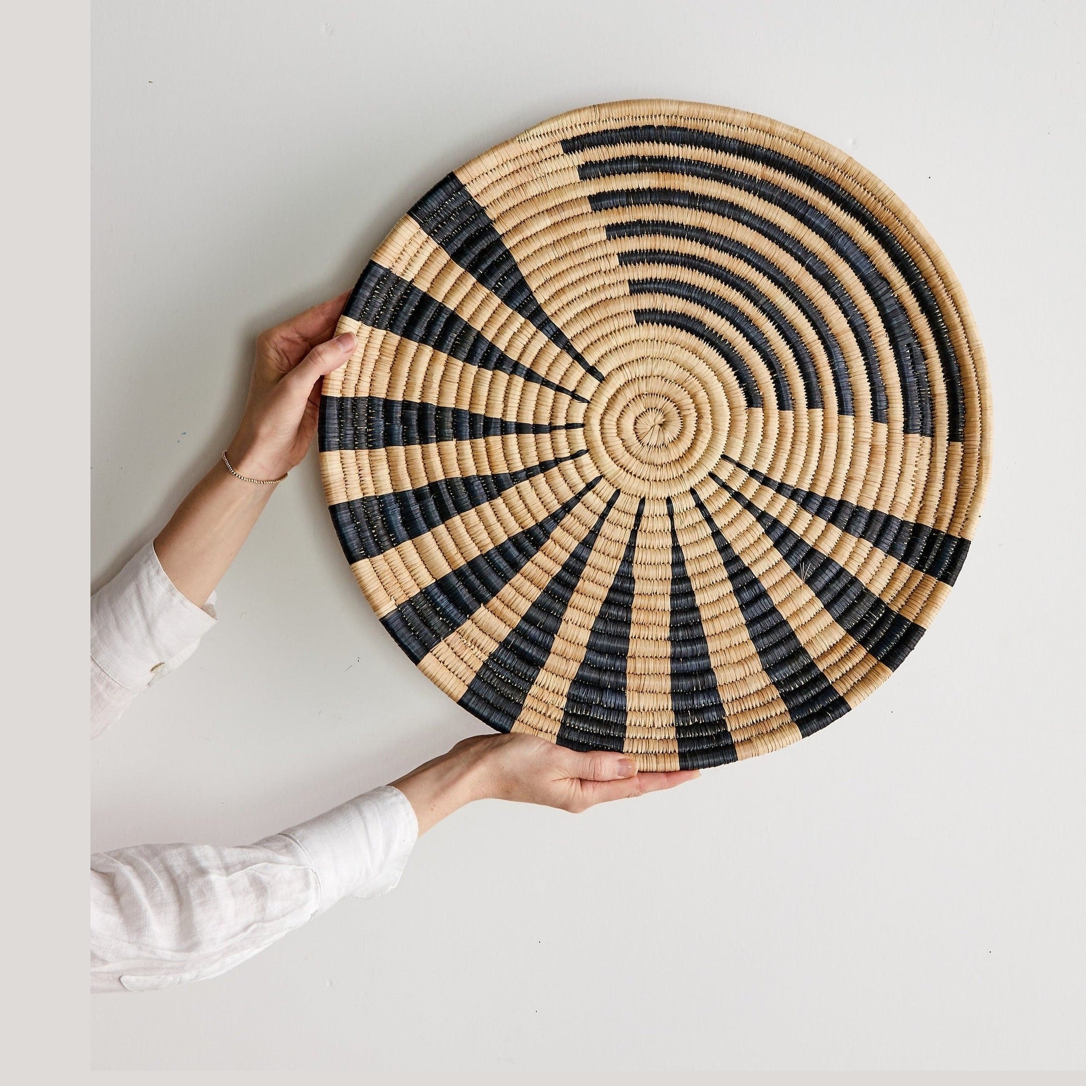 Zulo Woven Wall Disc