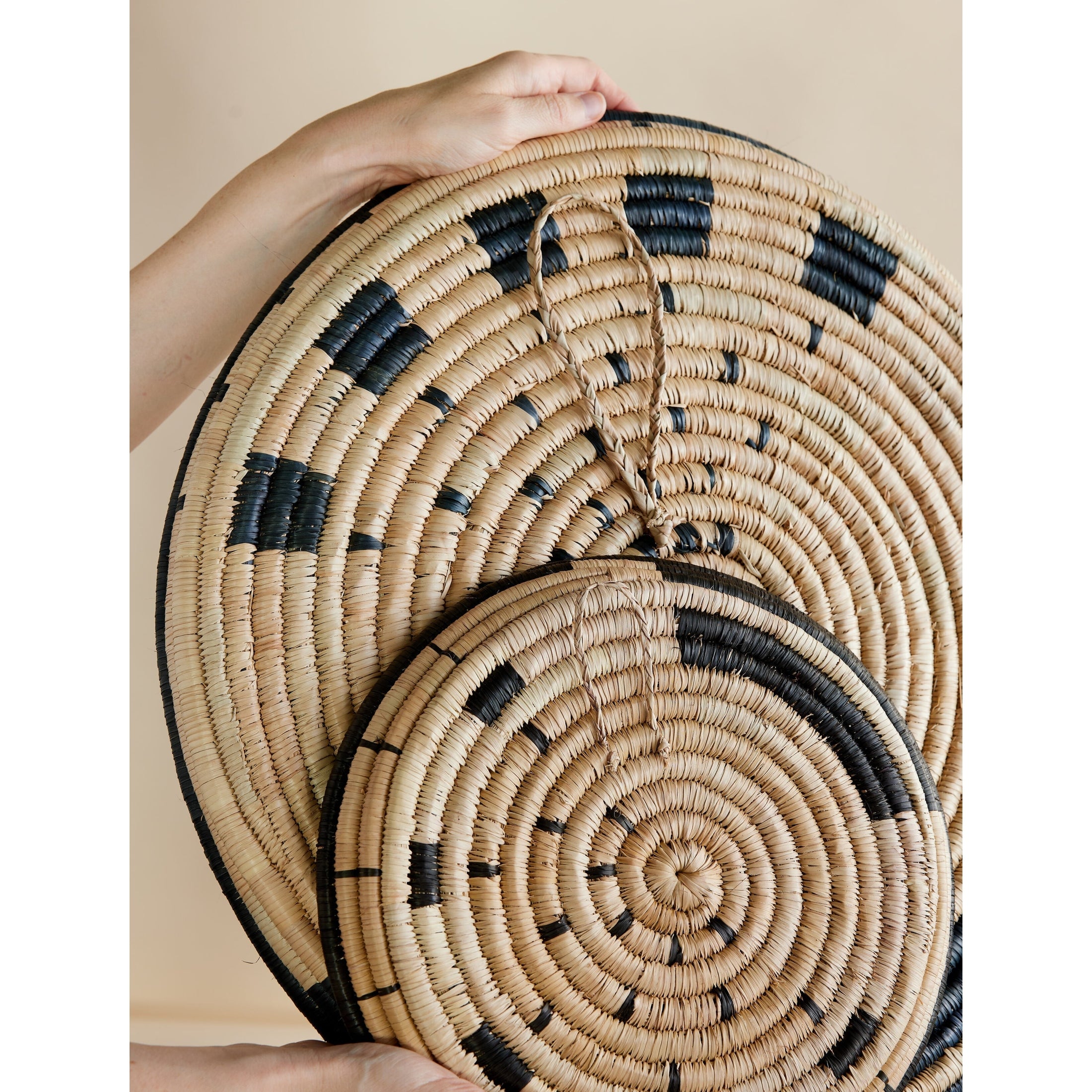 Zulo Woven Wall Disc